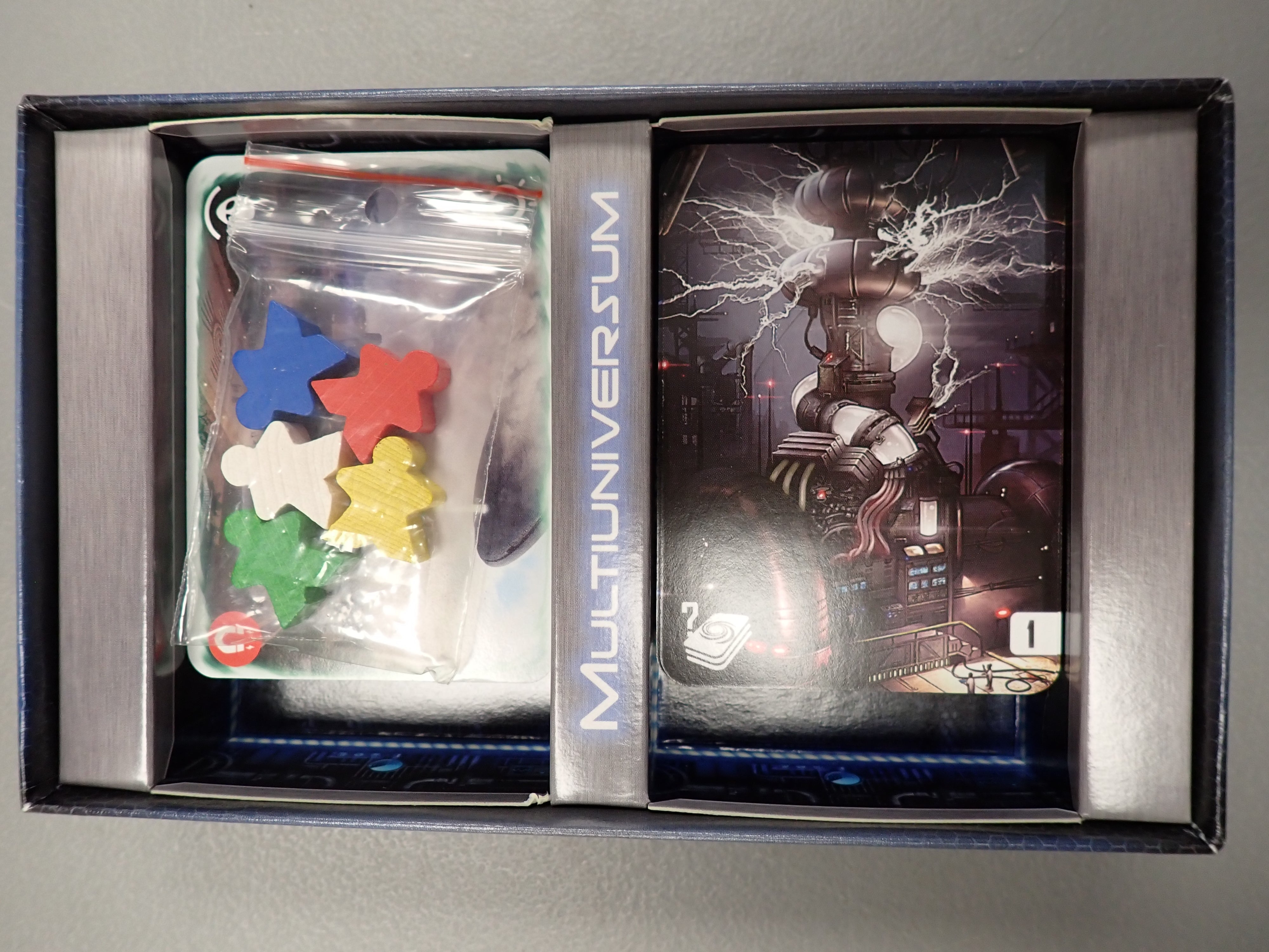 Multiuniversum (Pre-Owned)