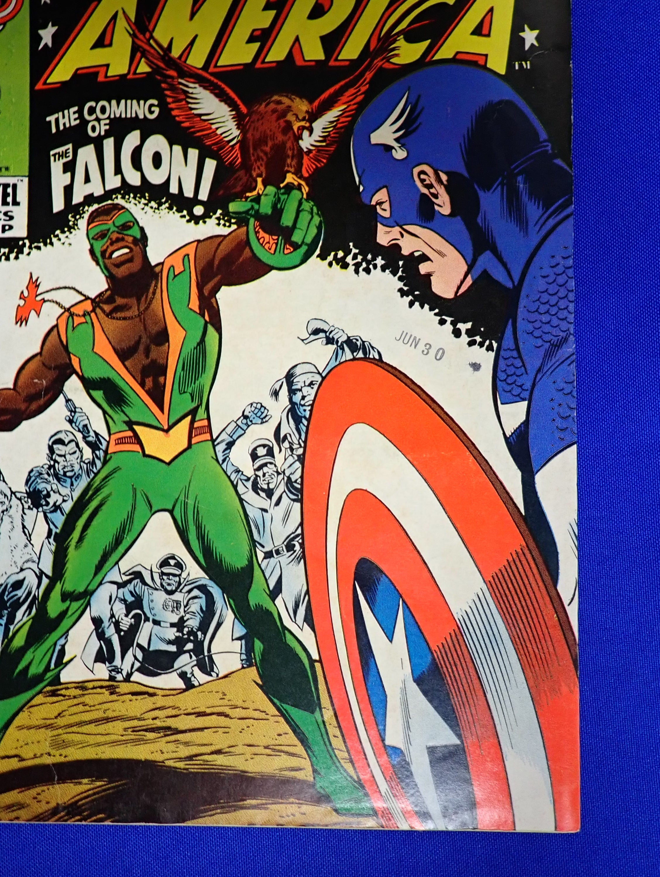 Captain America #117 (1969) - FN+ (6.5) - 1st Falcon