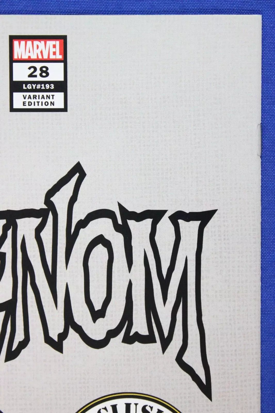 Venom #28 Frankie's Comics Golden Apple Kael Ngu Variant NM