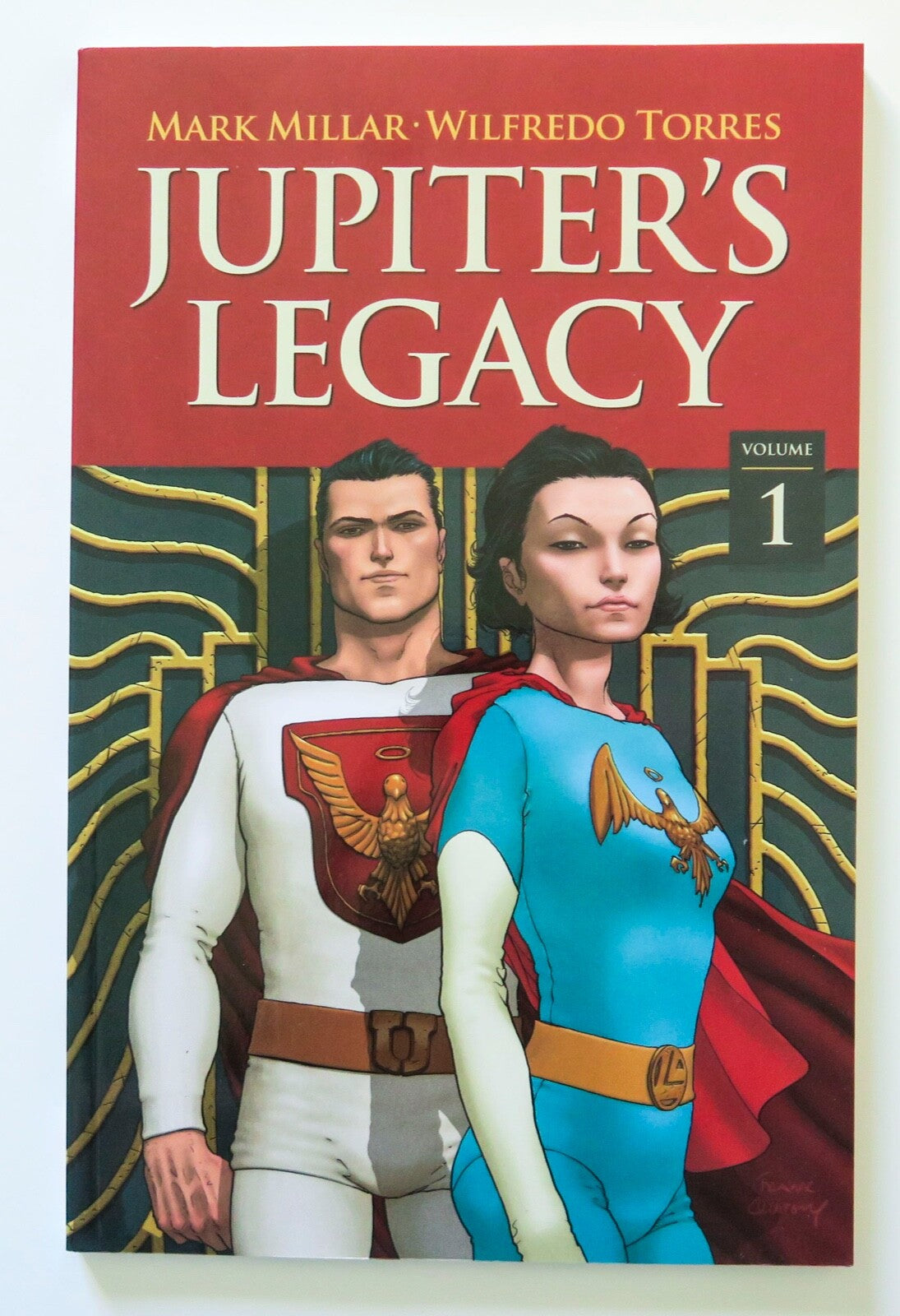Jupiter's Legacy Vol 1 (Pre-Owned)