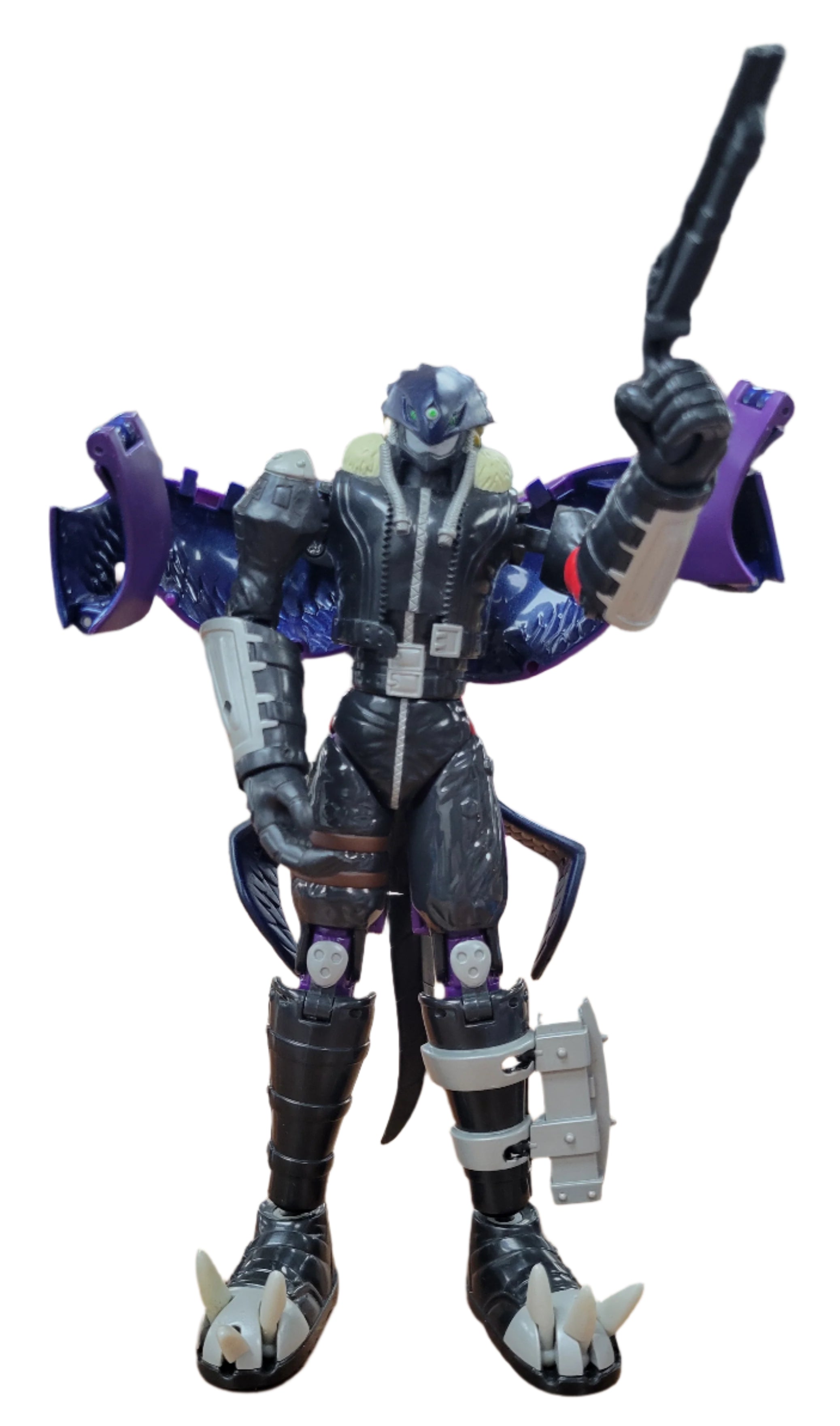 Digivolving Beezlemon