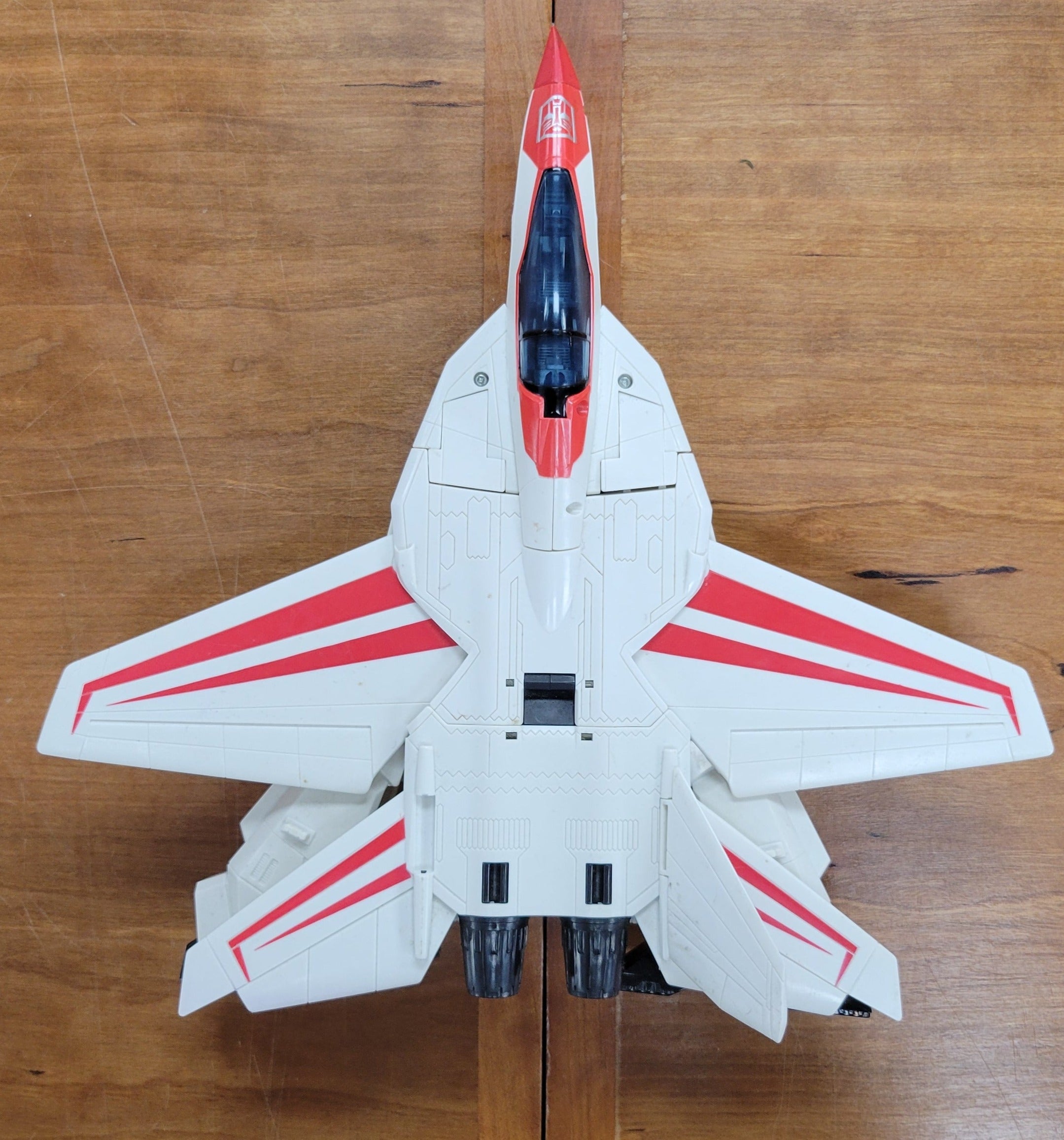 Jetfire Thrilling 30 Leader