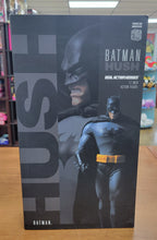 Load image into Gallery viewer, Batman Hush 12&quot; MediCom
