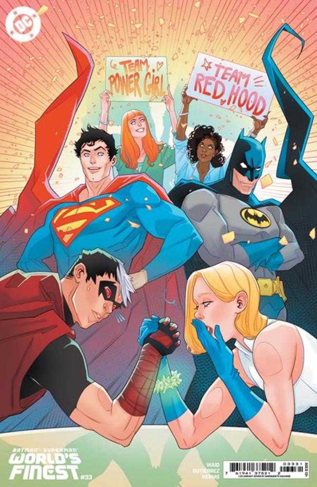 1:25 Batman Superman Worlds Finest #33 Marguerite Sauvage Card Stock Variant