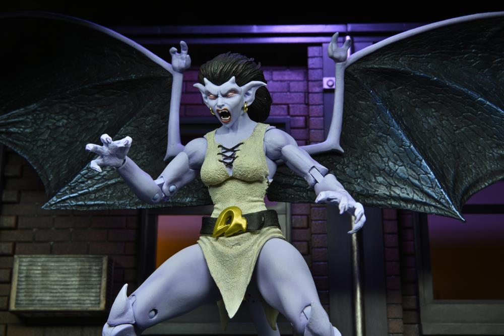 Gargoyles – 7″ Scale Action Figure – Ultimate Angela