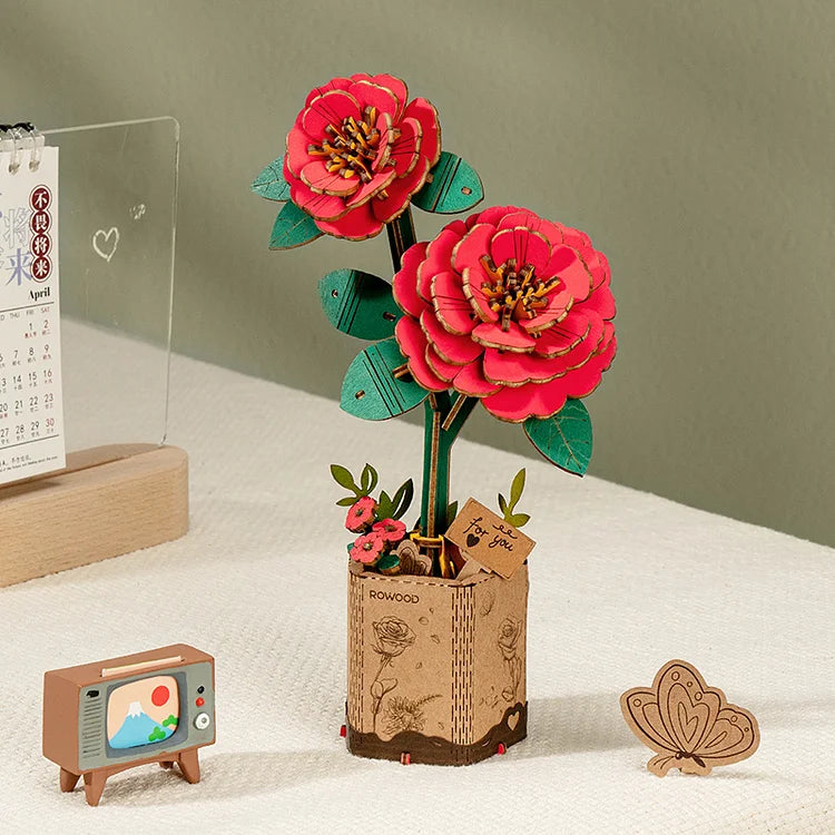Rowood | Wooden Red Camellia