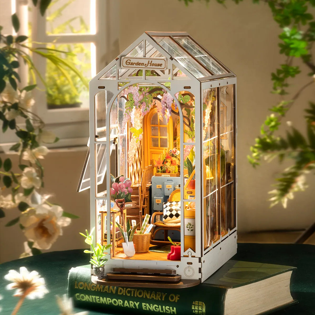 Book Nook & Wonderland | Garden House