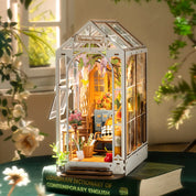 Book Nook & Wonderland | Garden House