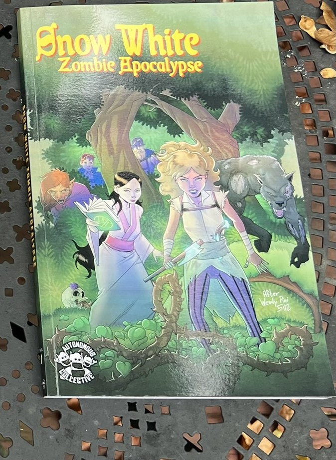 Snow White: Zombie Apocalypse TPB (Pre-Owned)