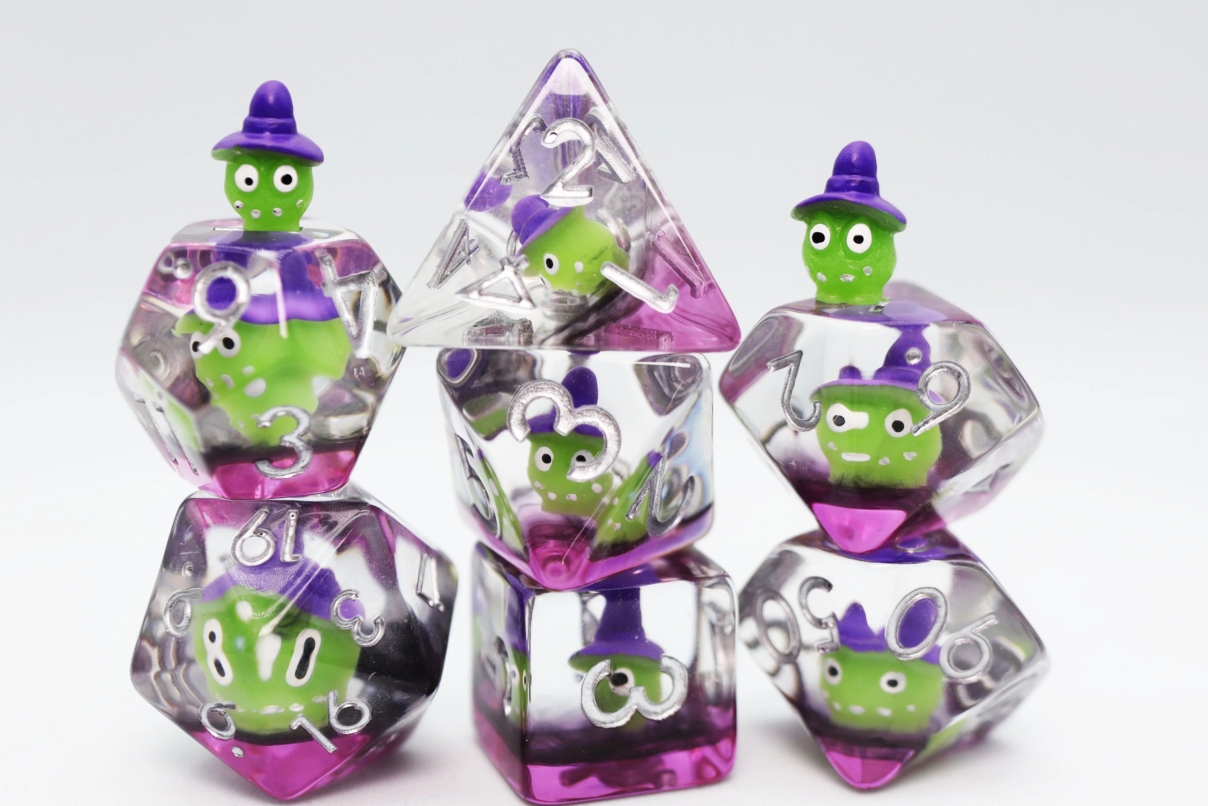FBG2569-GoofyGreenWitches_1.webp