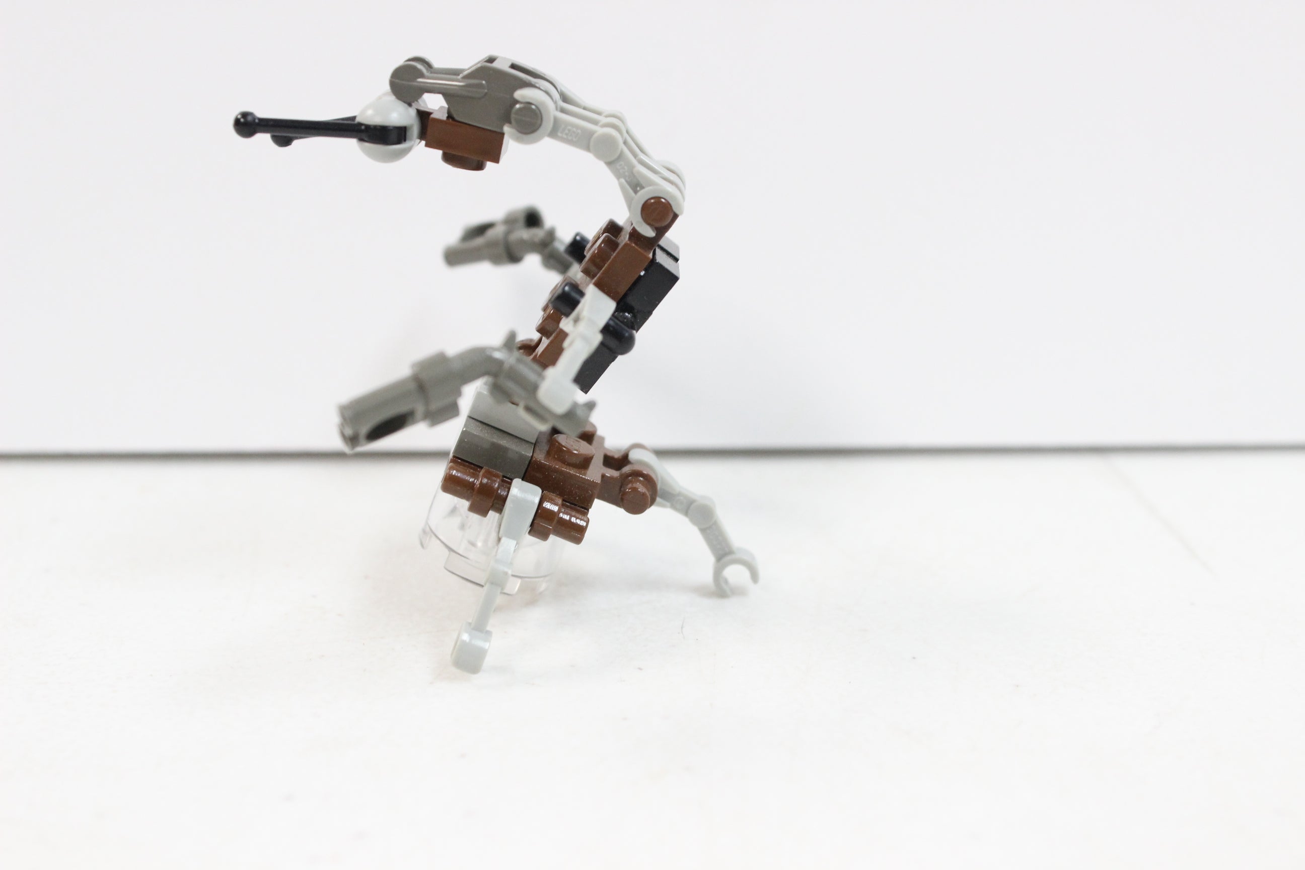 Lego Star Wars Droideka (Destroyer Droid) Minifig Sw0063