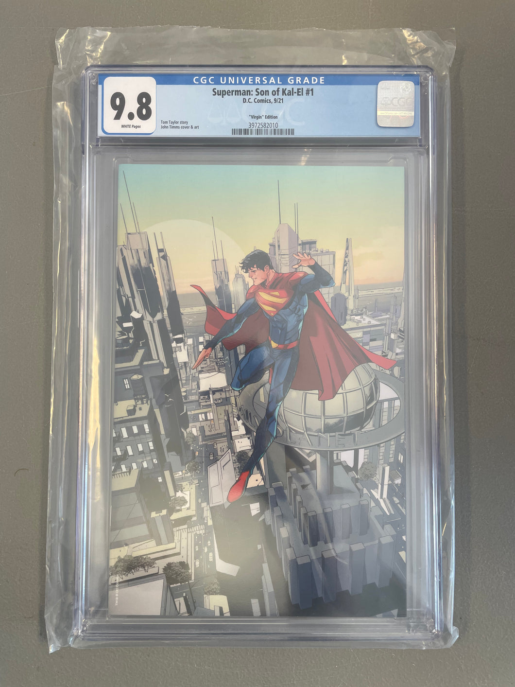 Superman: Son of Kal-El #1 Virgin Variant CGC 9.8