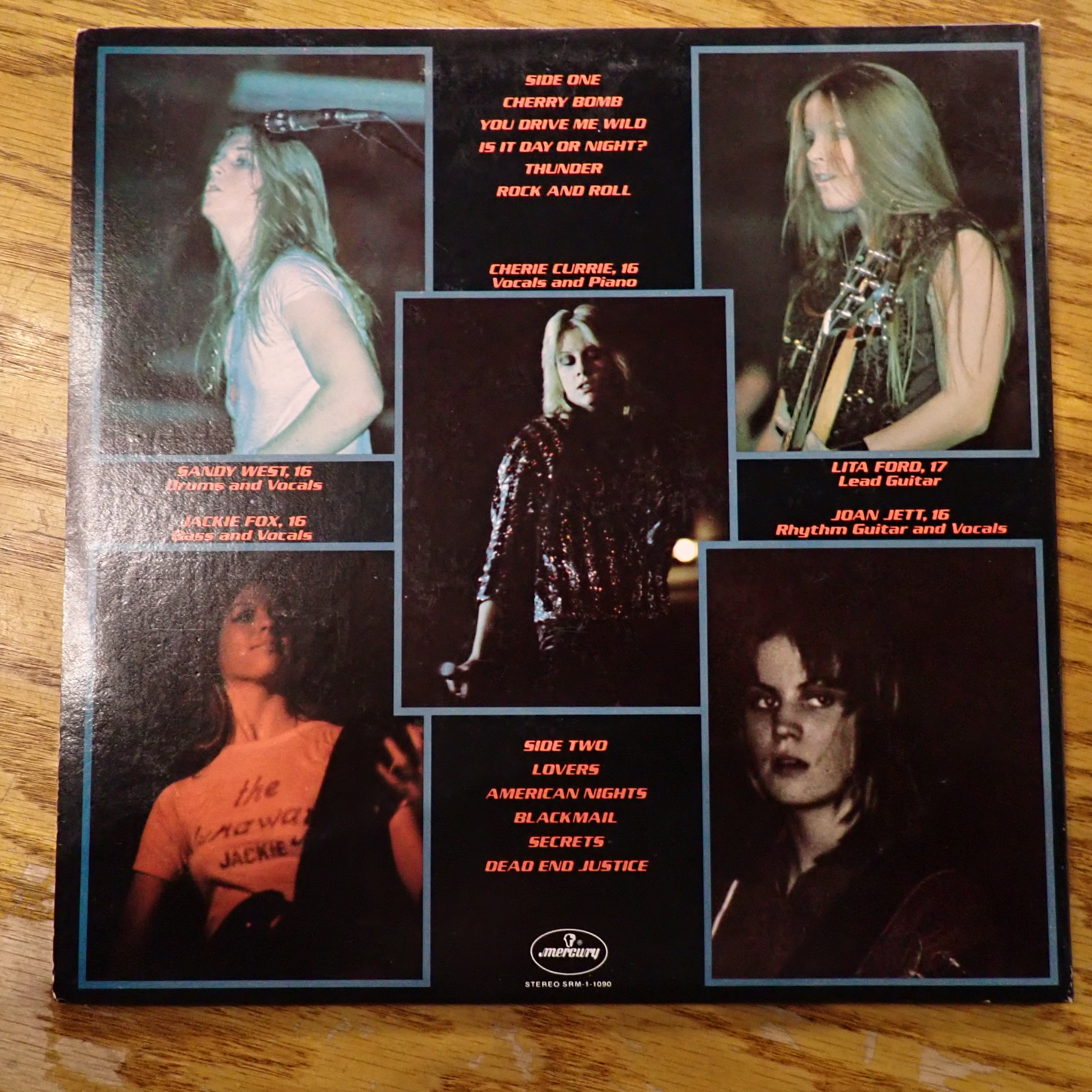 The Runaways - The Runaways
