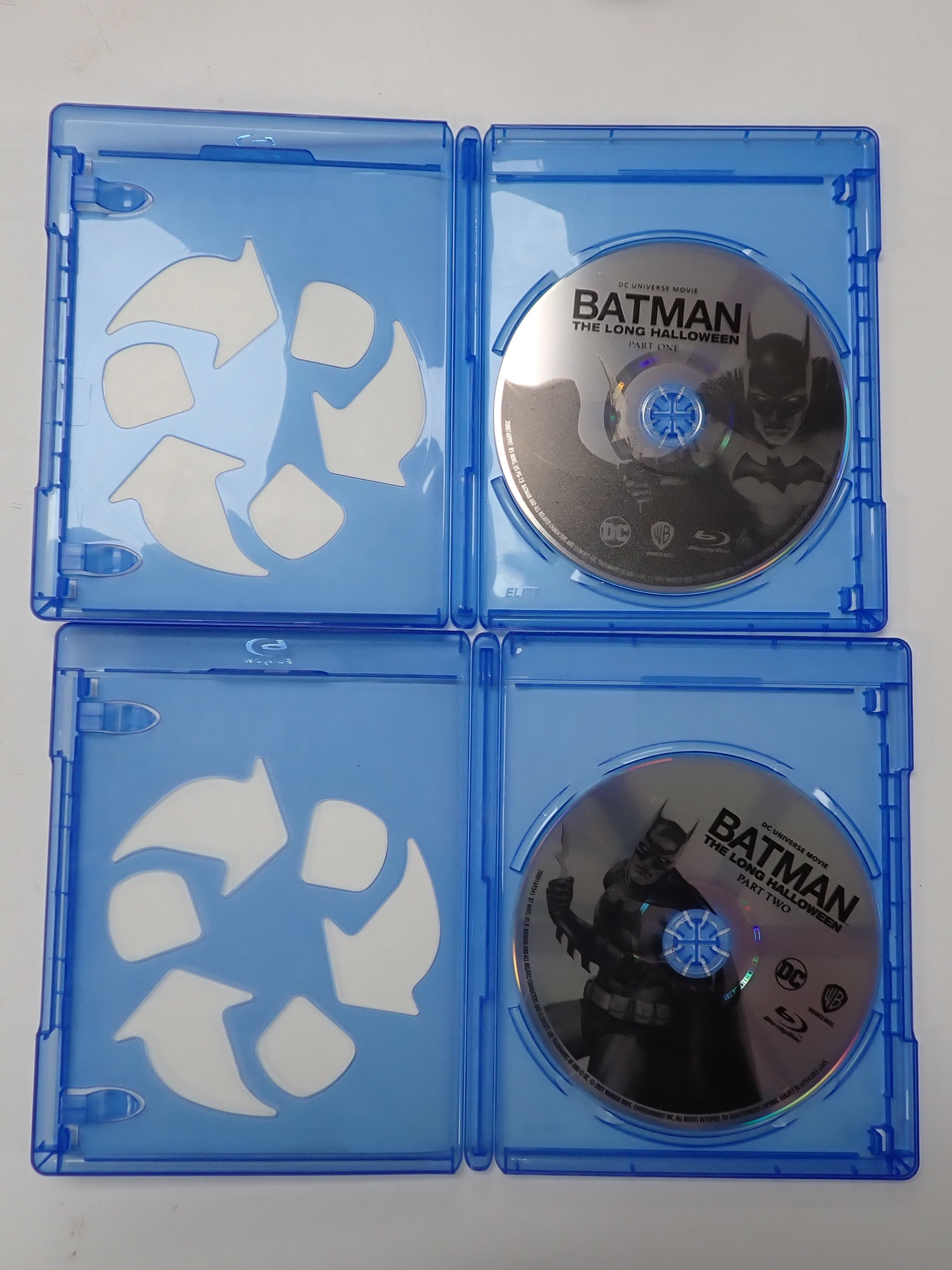 Batman: The Long Halloween (Part 1 &2) - Blu-Ray [Pre-Owned]
