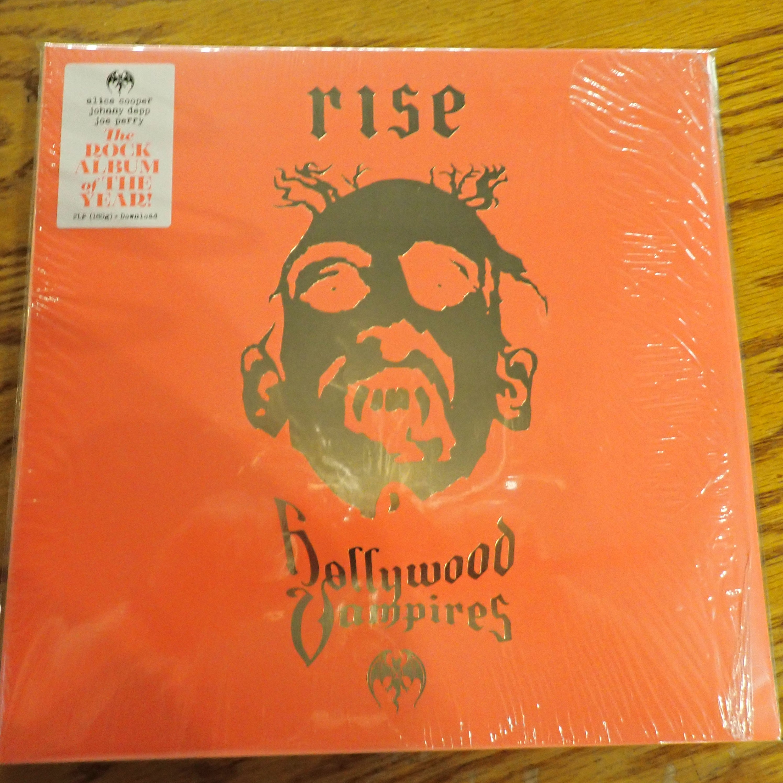 Hollywood Vampires – Rise