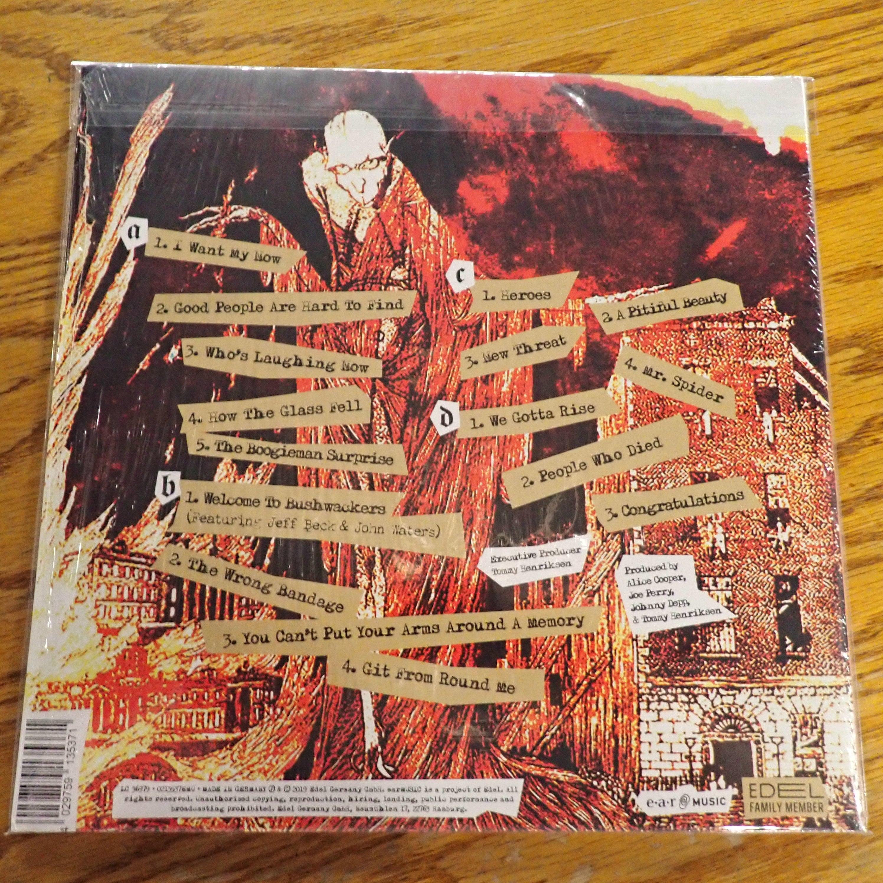 Hollywood Vampires – Rise