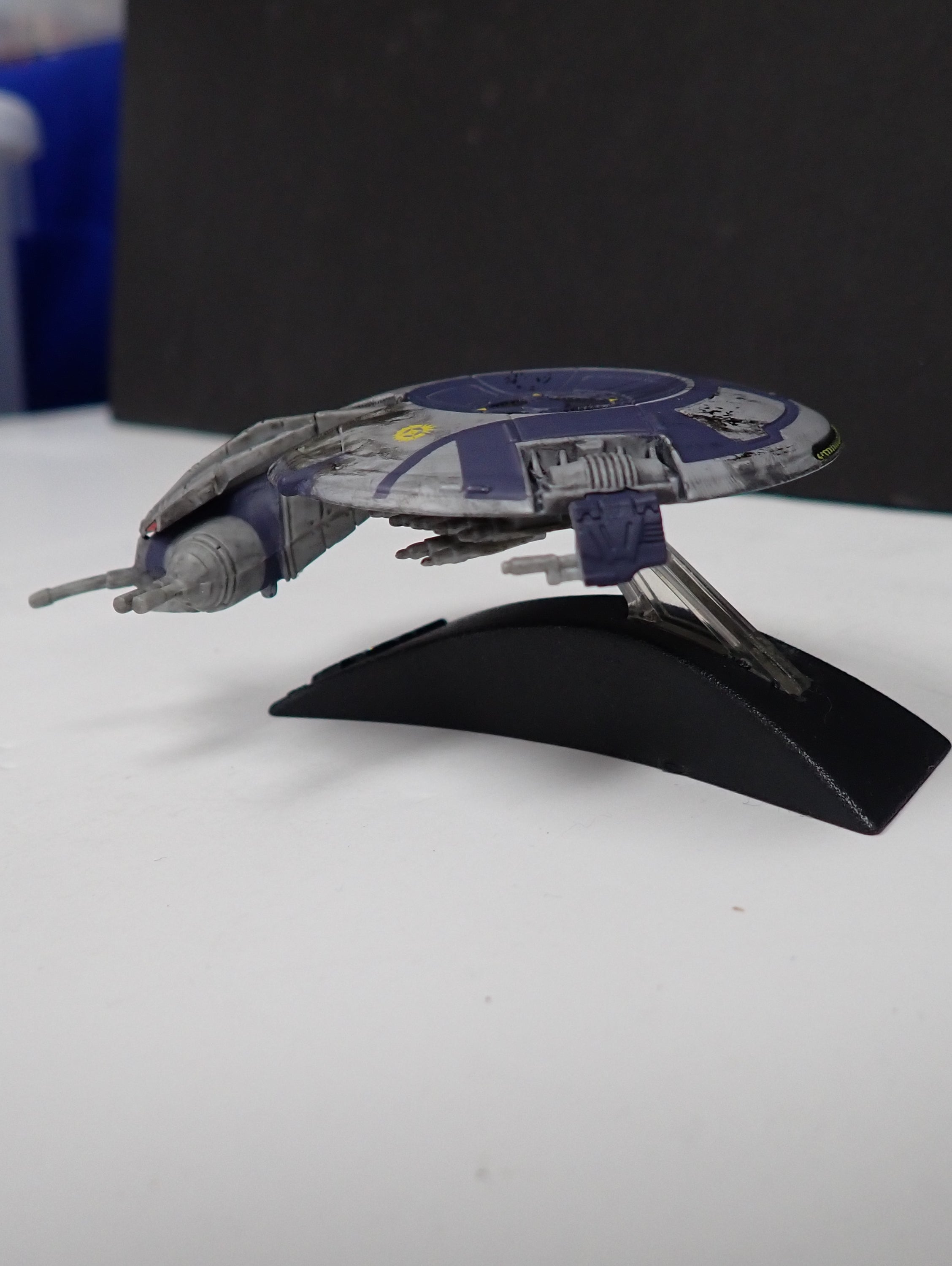 Titanium Series Droid Gunship