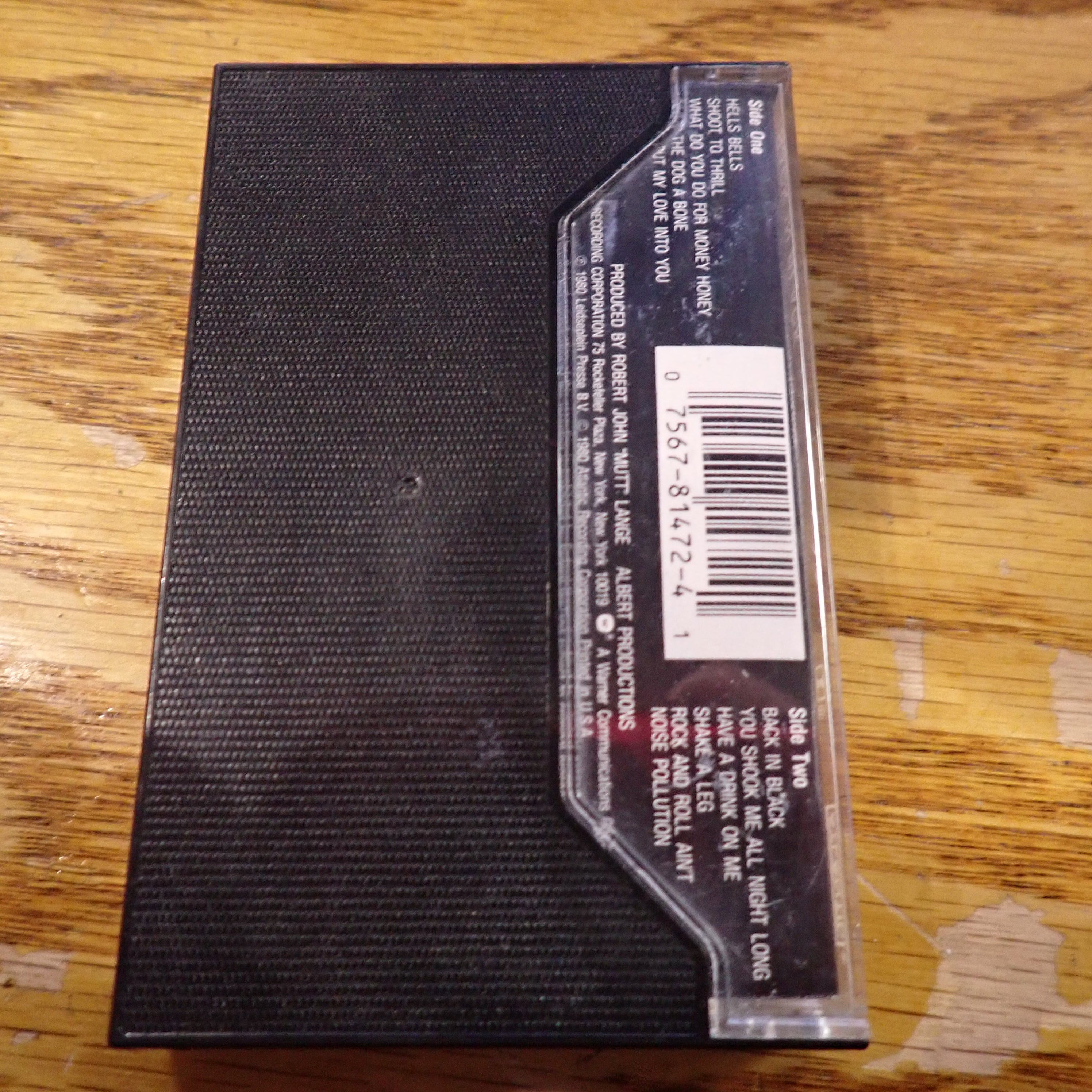 AC/DC – Back In Black