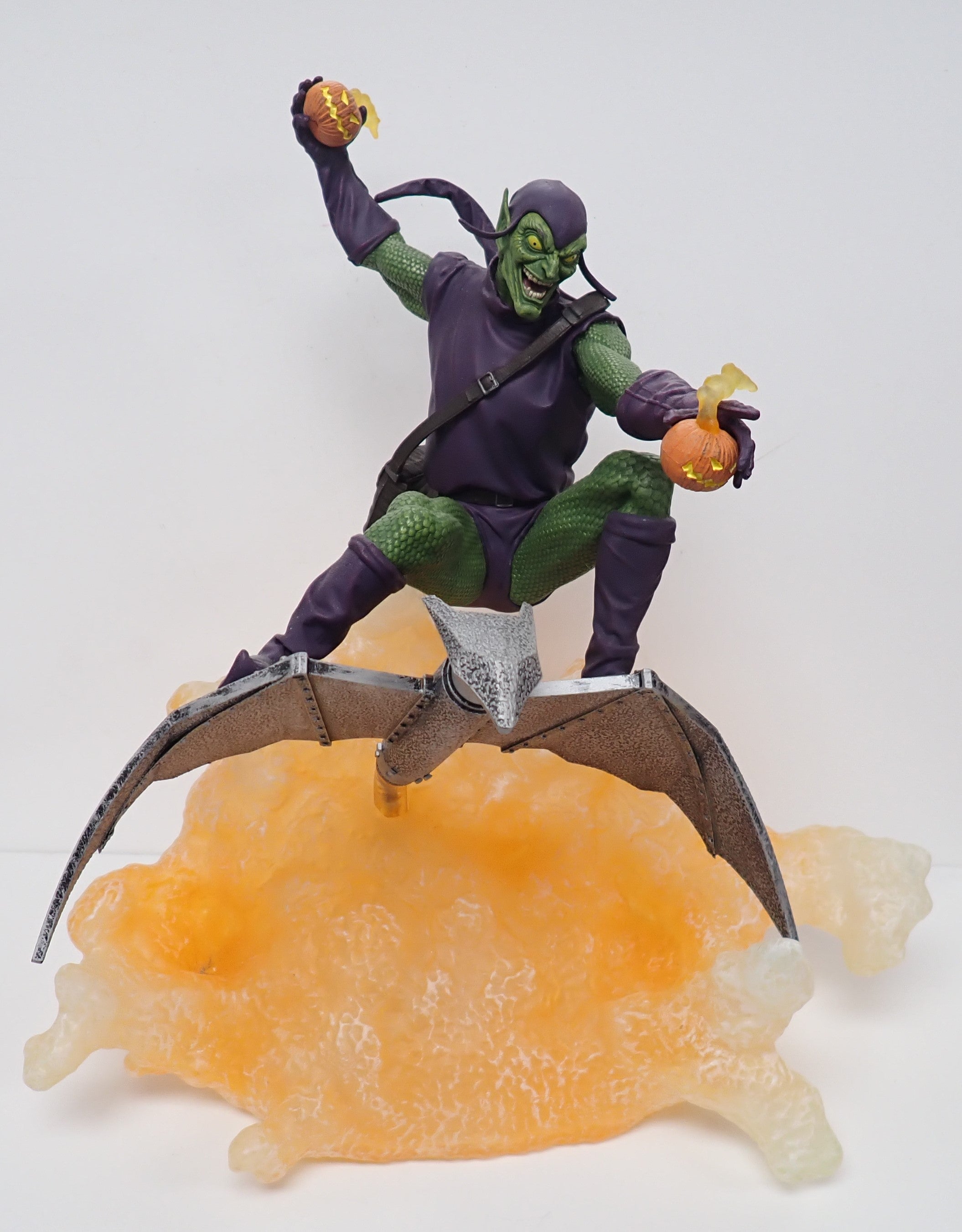 Green Goblin - Marvel Diamond Select Gallery