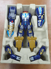 Load image into Gallery viewer, Bandai: Power Rangers Kaizoku Sentai Gokaiger - Deluxe GoZyuJin Megazord
