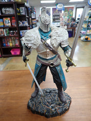 Dark Souls II Statue