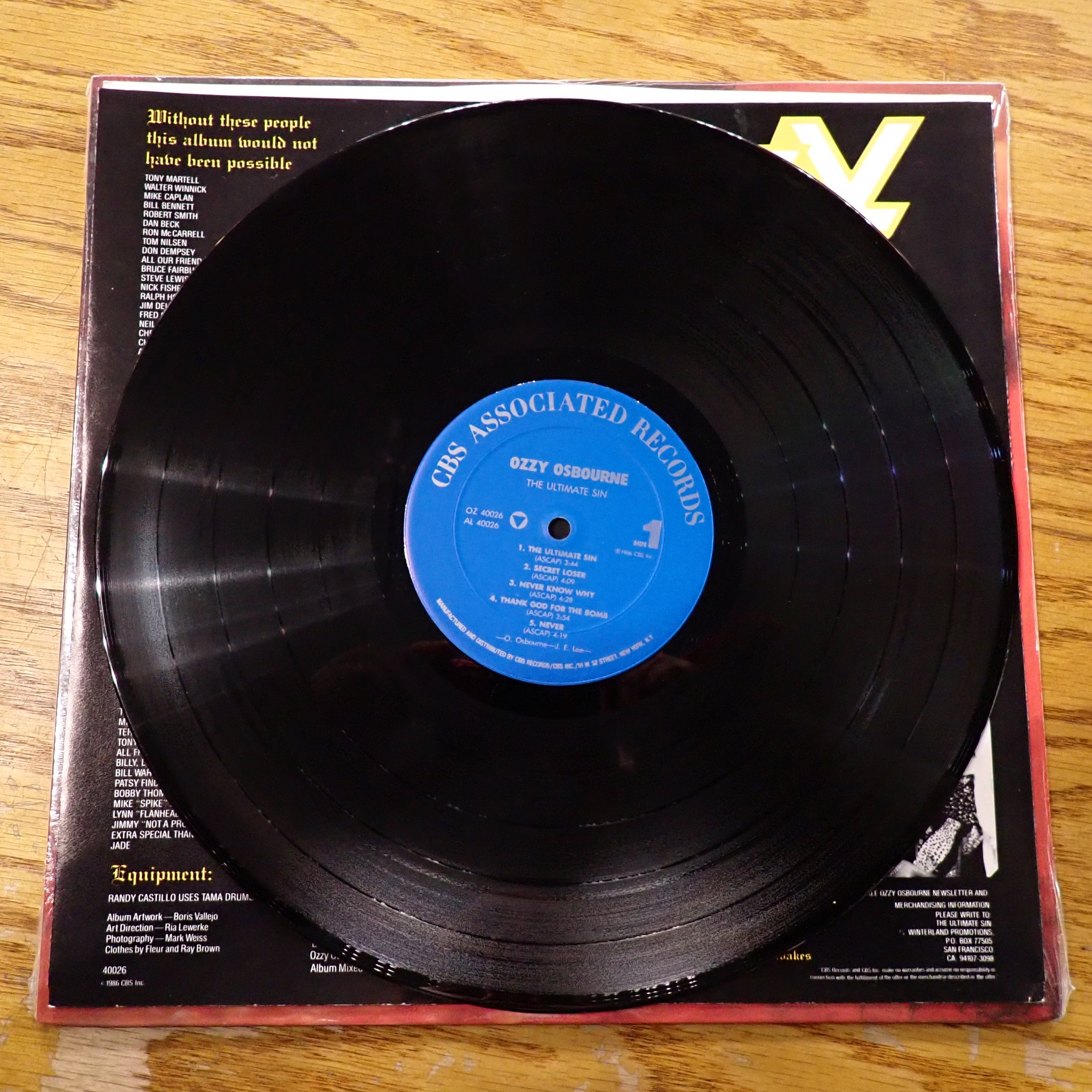 その他 DANNY BYRD SUPER SIZED Ozzy Osbourne - Tokyo Solution CD] Limited Edition Compact
