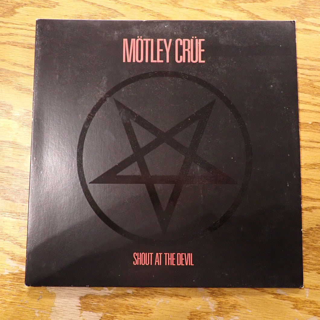 Motley Crue - Shout At The Devil