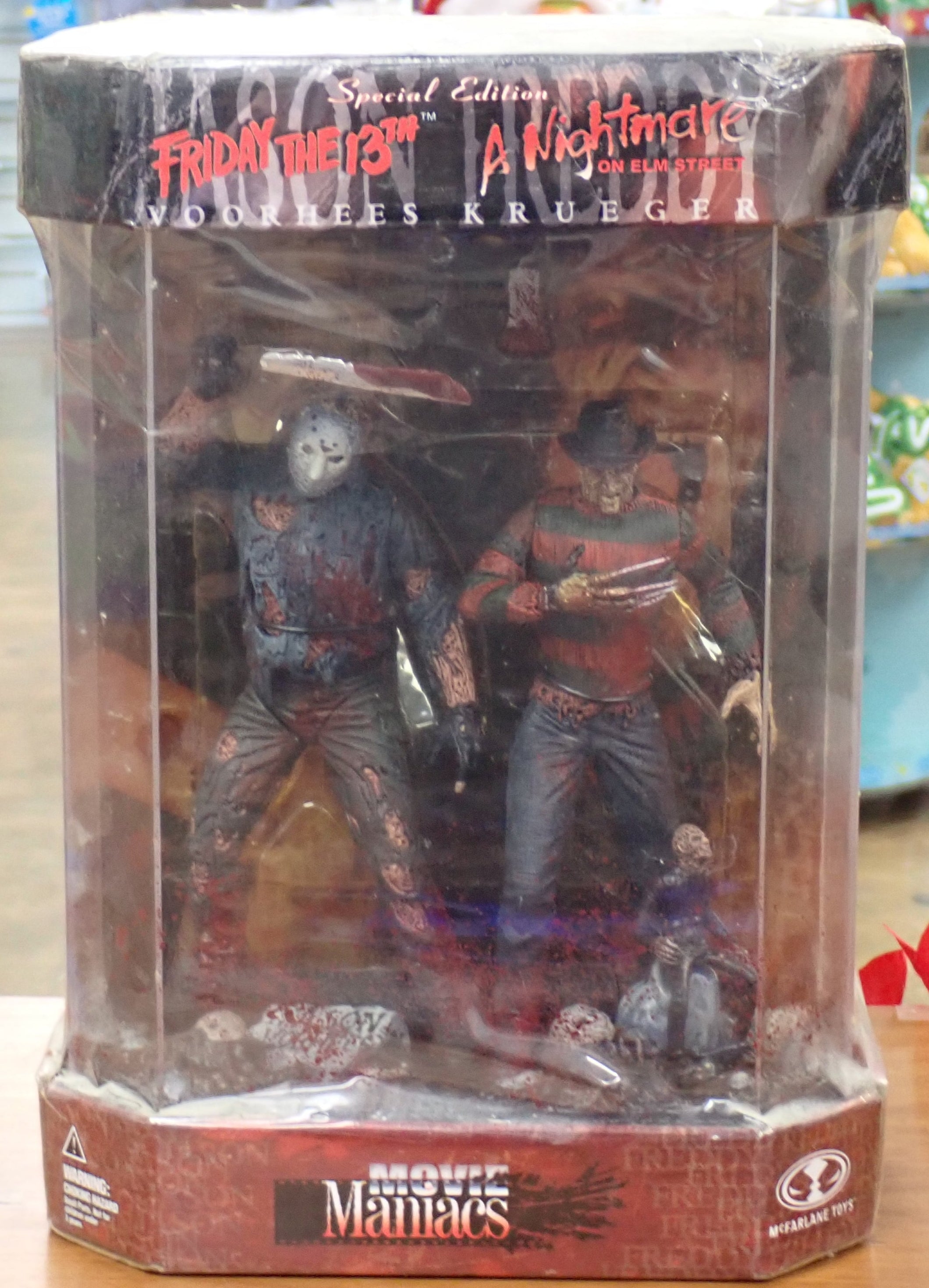 Movie Maniacs Voorhees & Krueger Figure