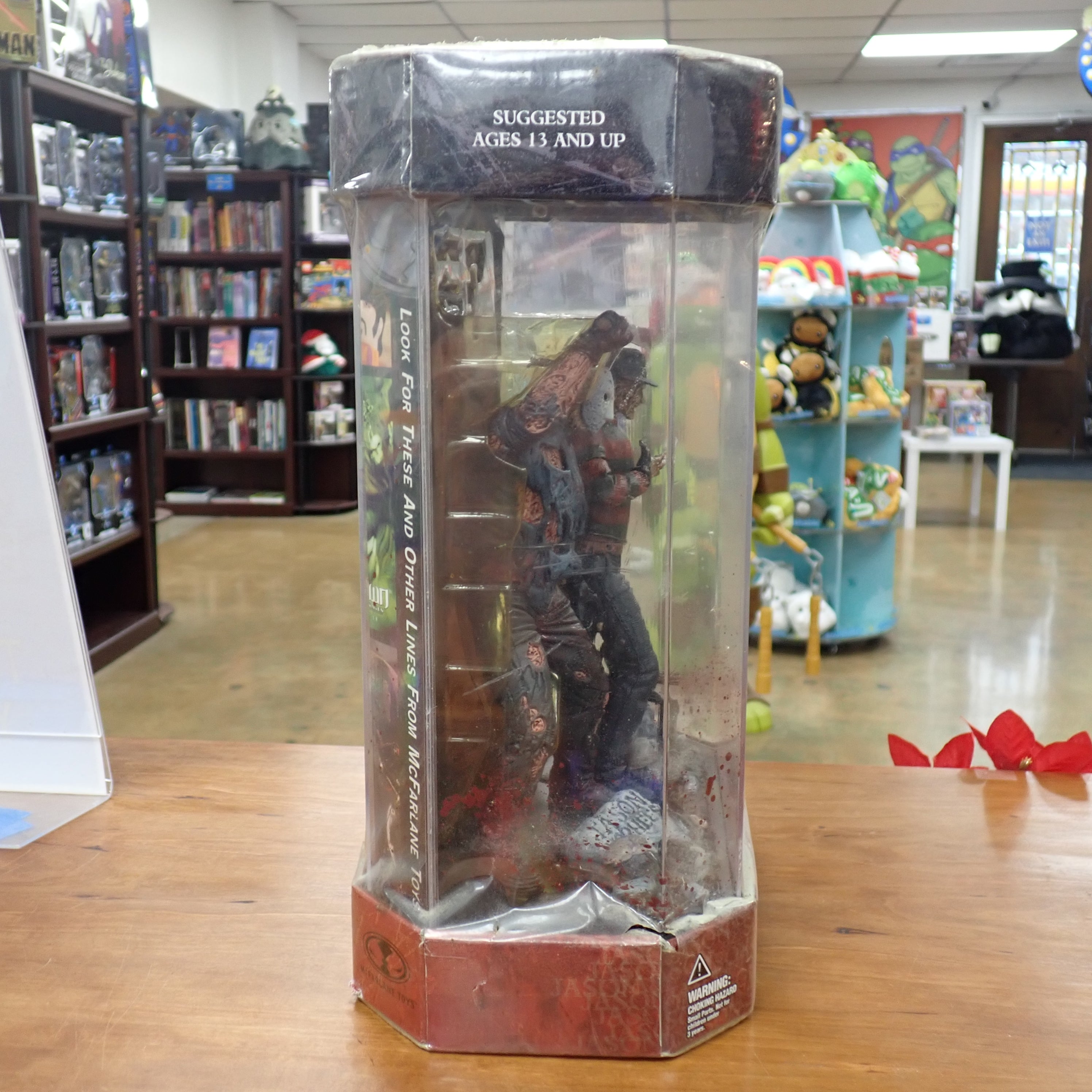 Movie Maniacs Voorhees & Krueger Figure