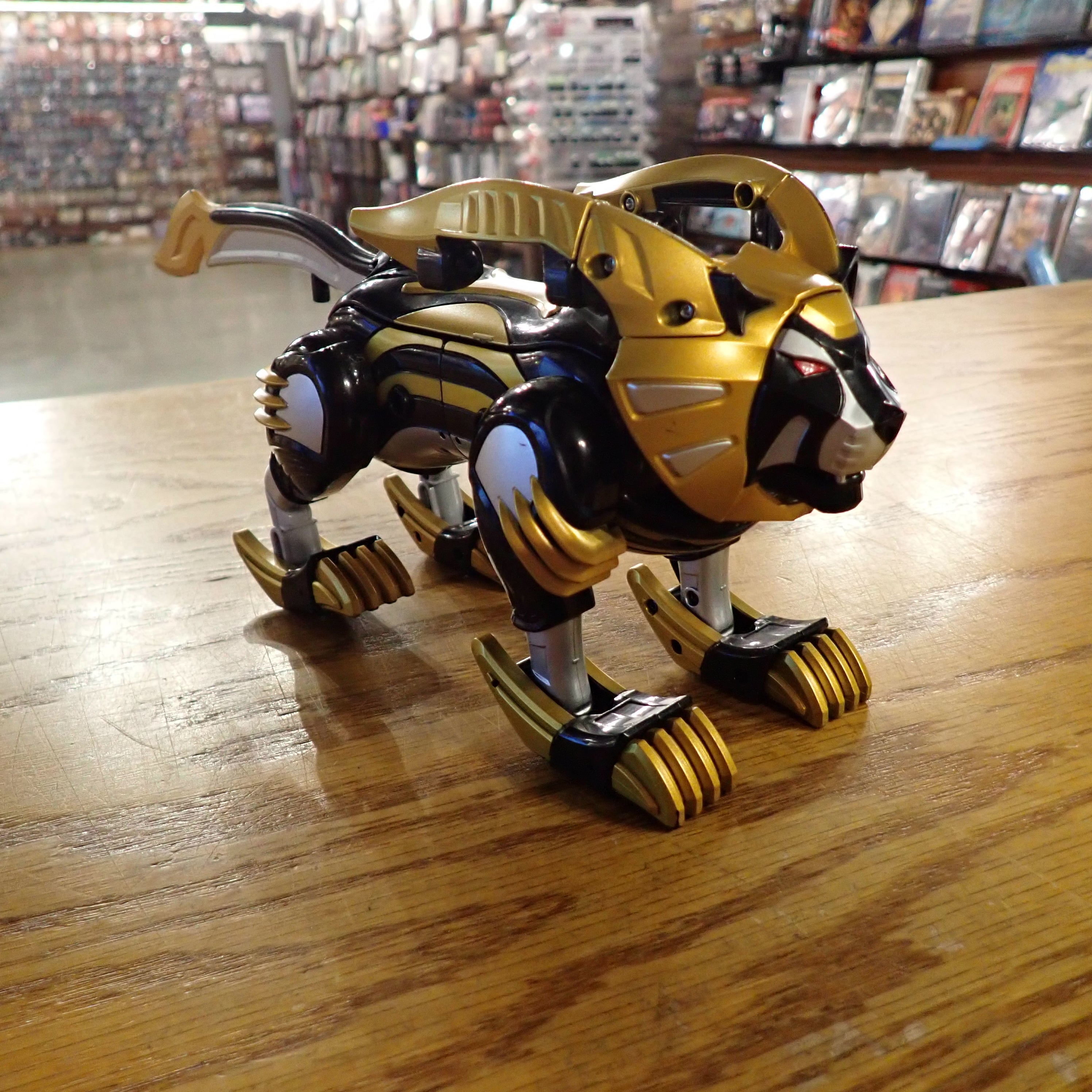 Bandai: Power Rangers Jungle Fury - Lion Zord