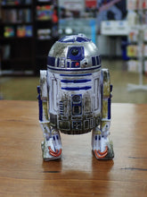 Load image into Gallery viewer, R2-D2 (Dagobah) Black Series
