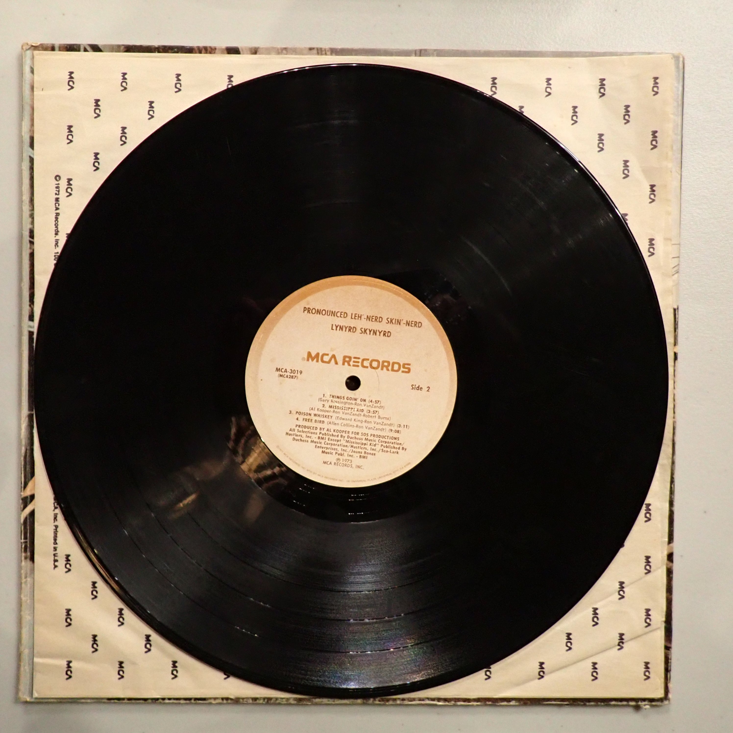 Lynyrd Skynyrd - (Pronounced 'Lĕh-'nérd 'Skin-'nérd)