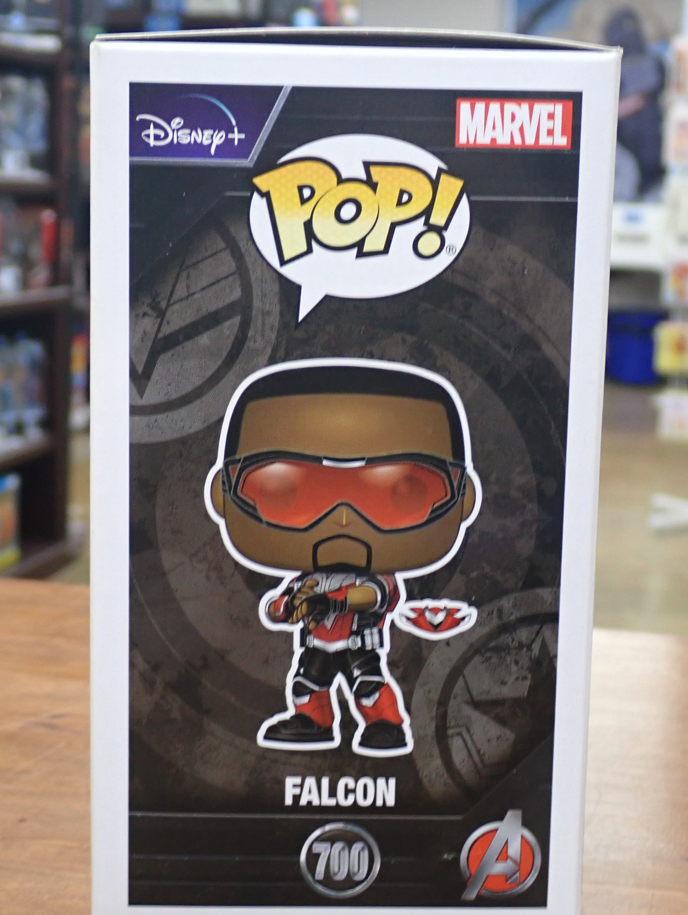 Falcon - POP! #700