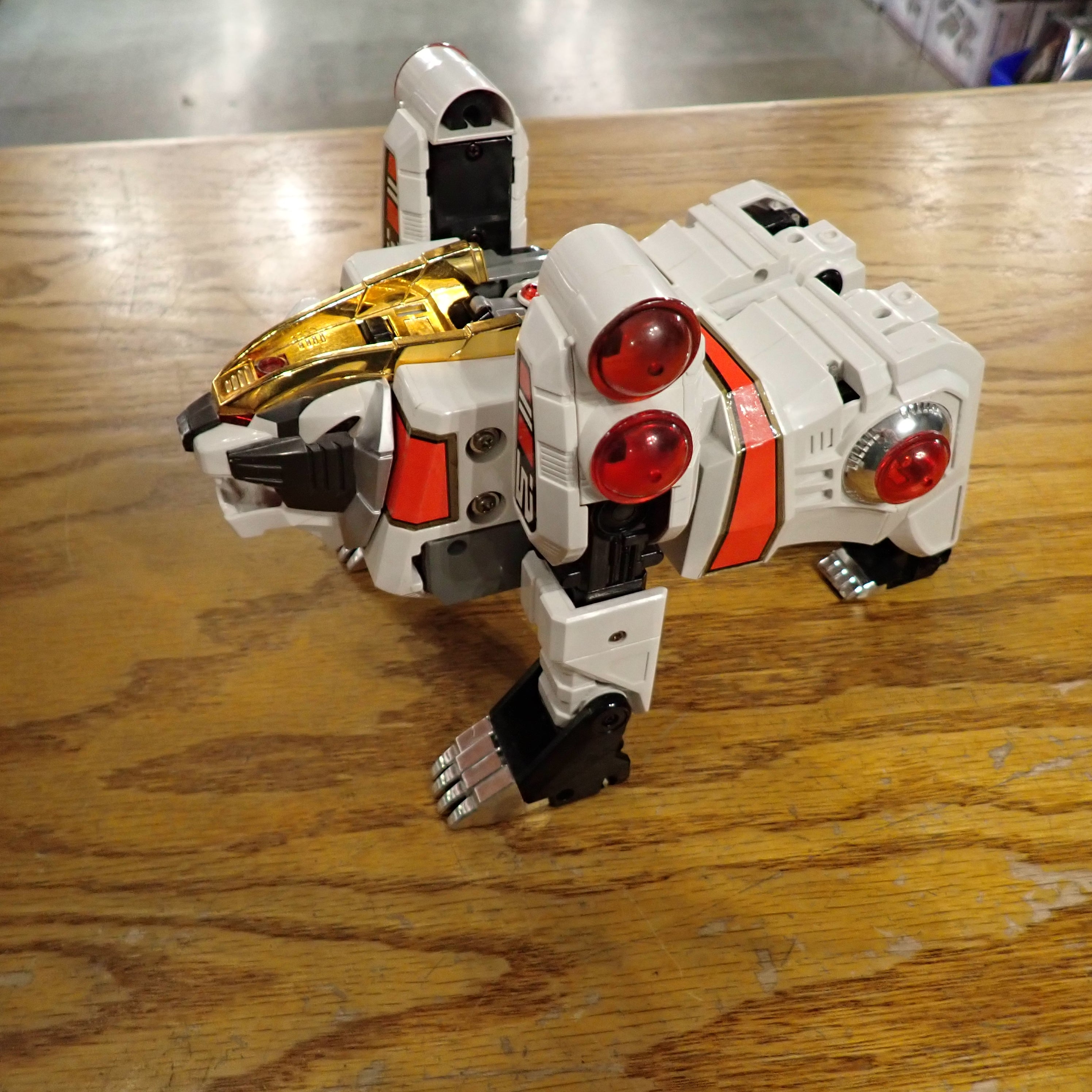 Bandai: Mighty Morphin Power Rangers - White Tiger Zord – Infinity