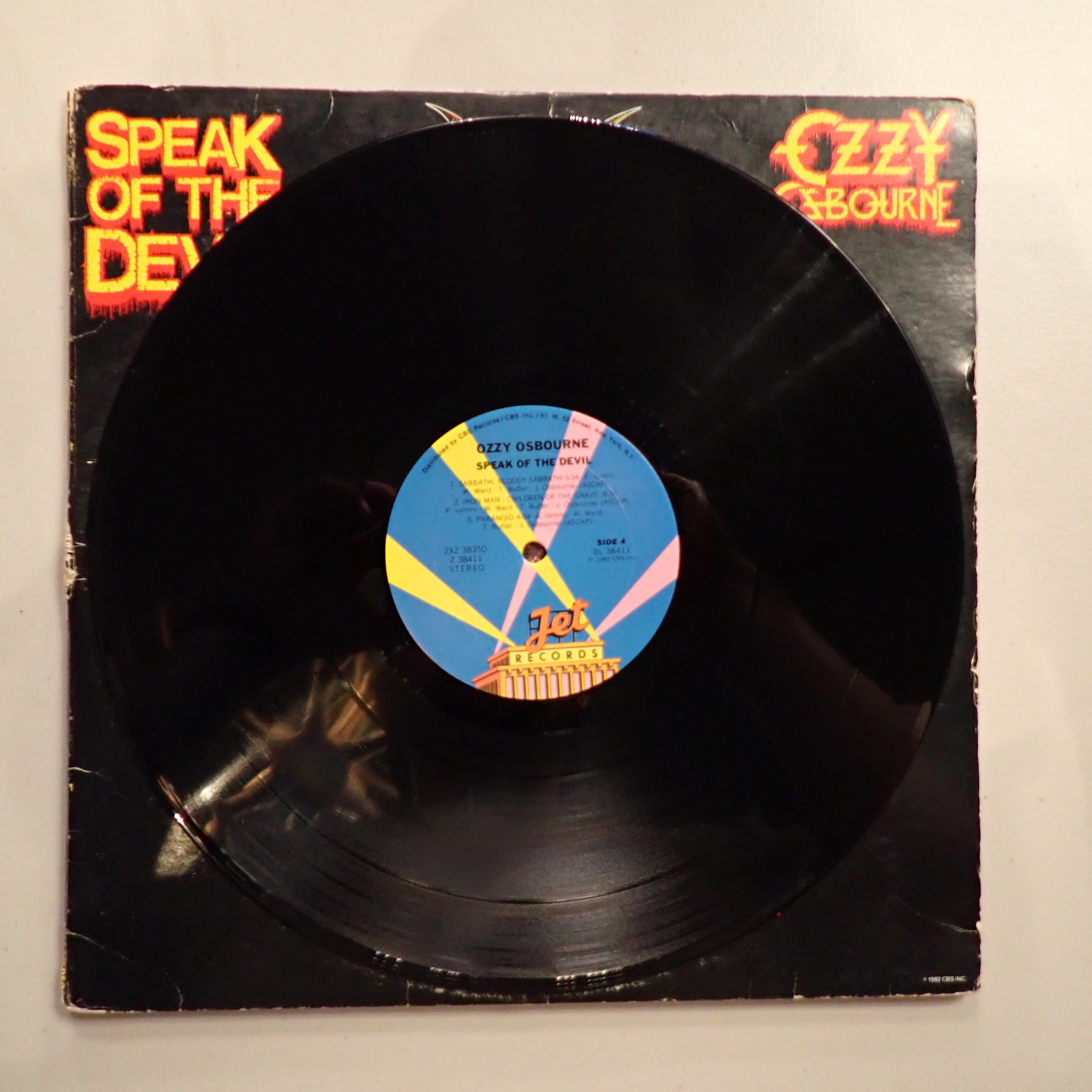 Ozzy Osbourne - Speak Of The Devil