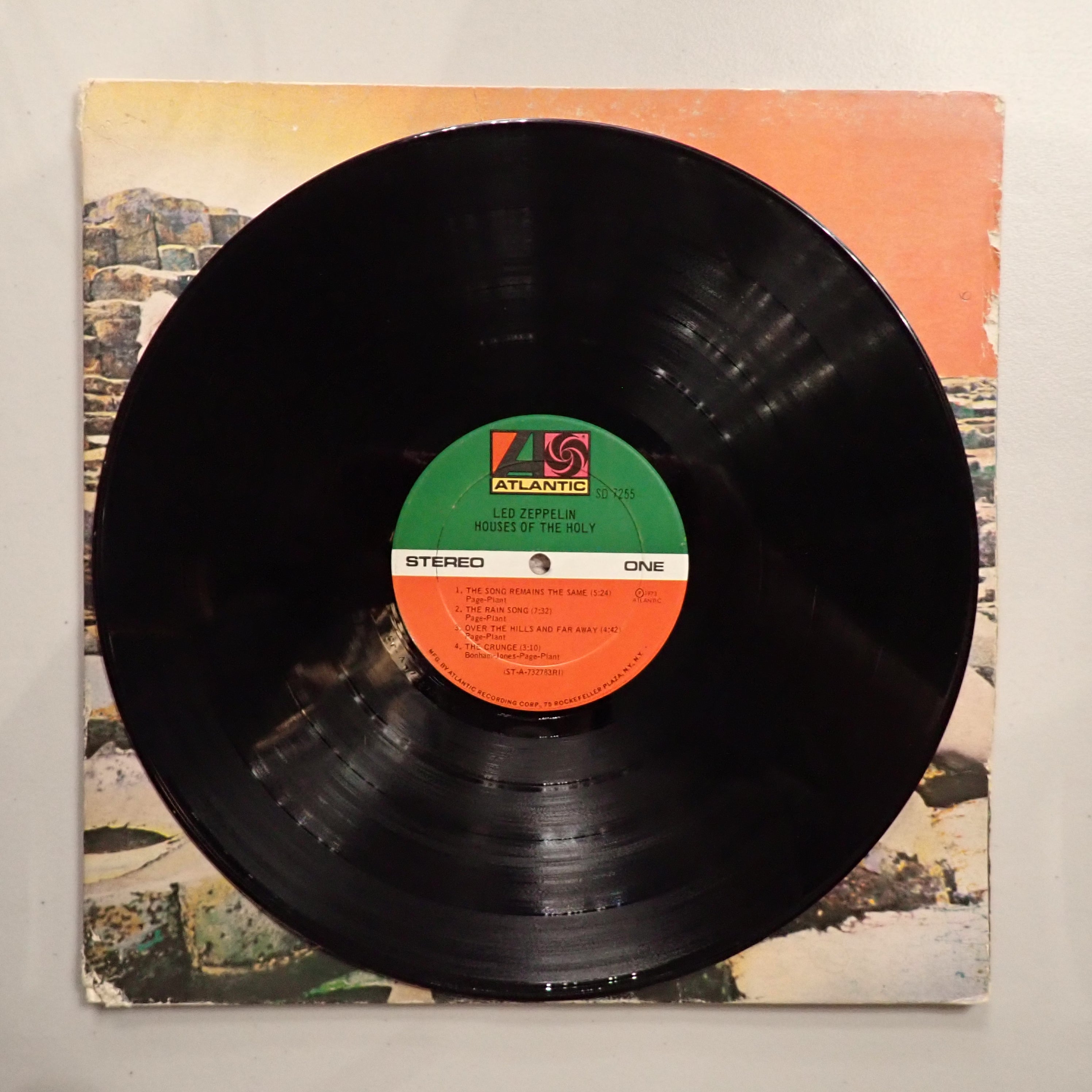 Led Zeppelin - Houses Of The Holy