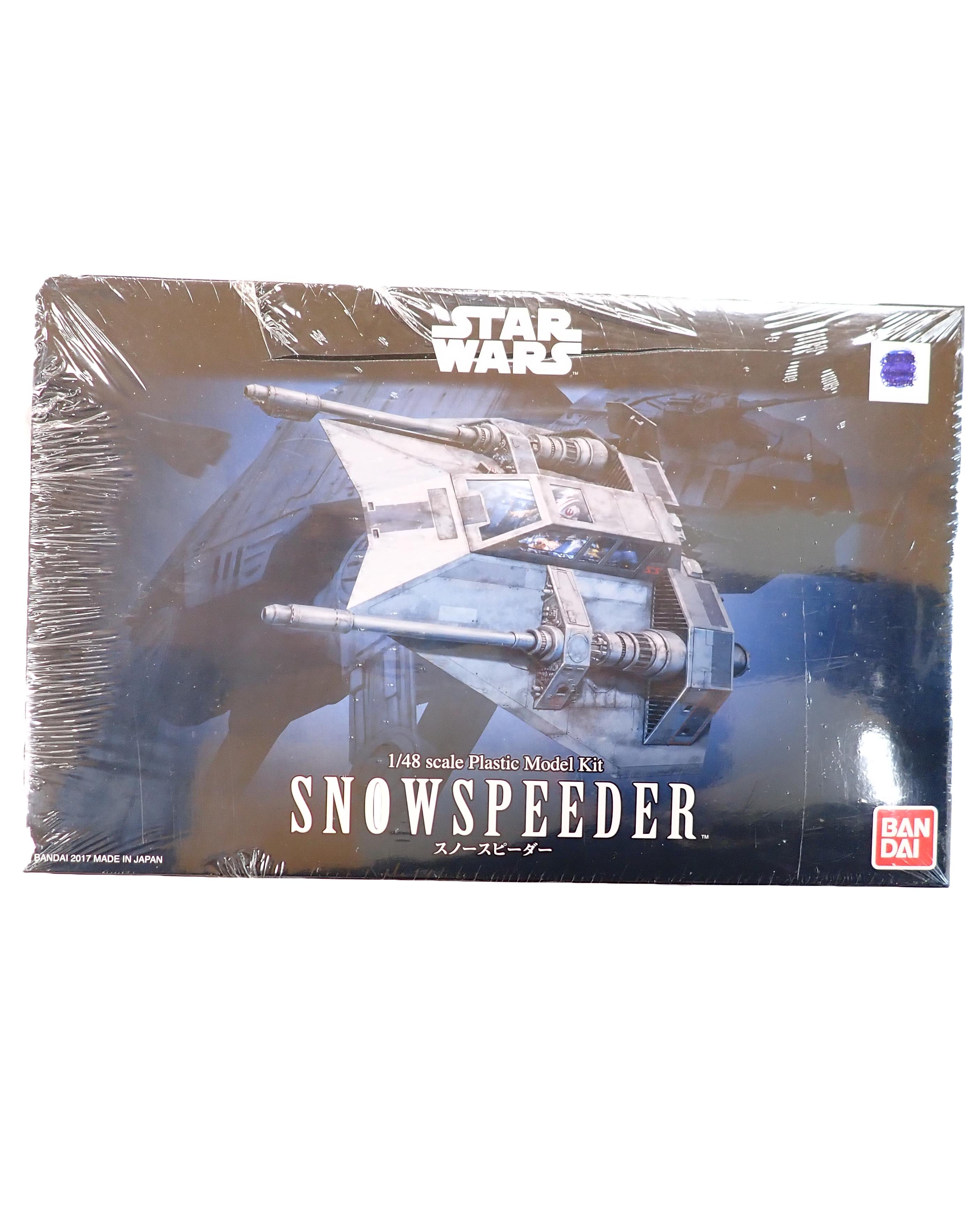Snowspeeder Model Kit - Bandai