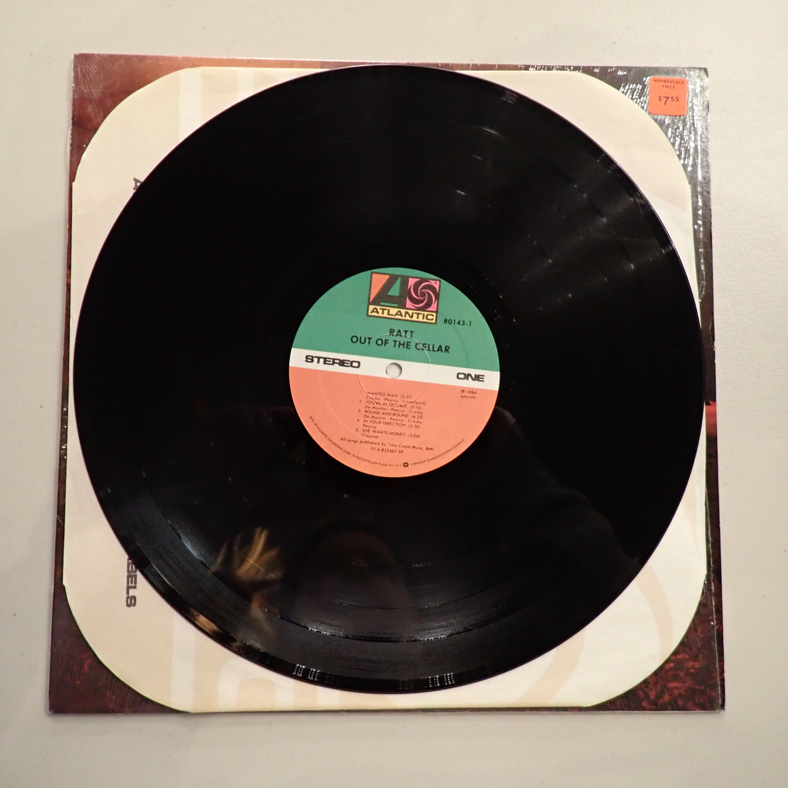 Ratt - Out Of The Cellar