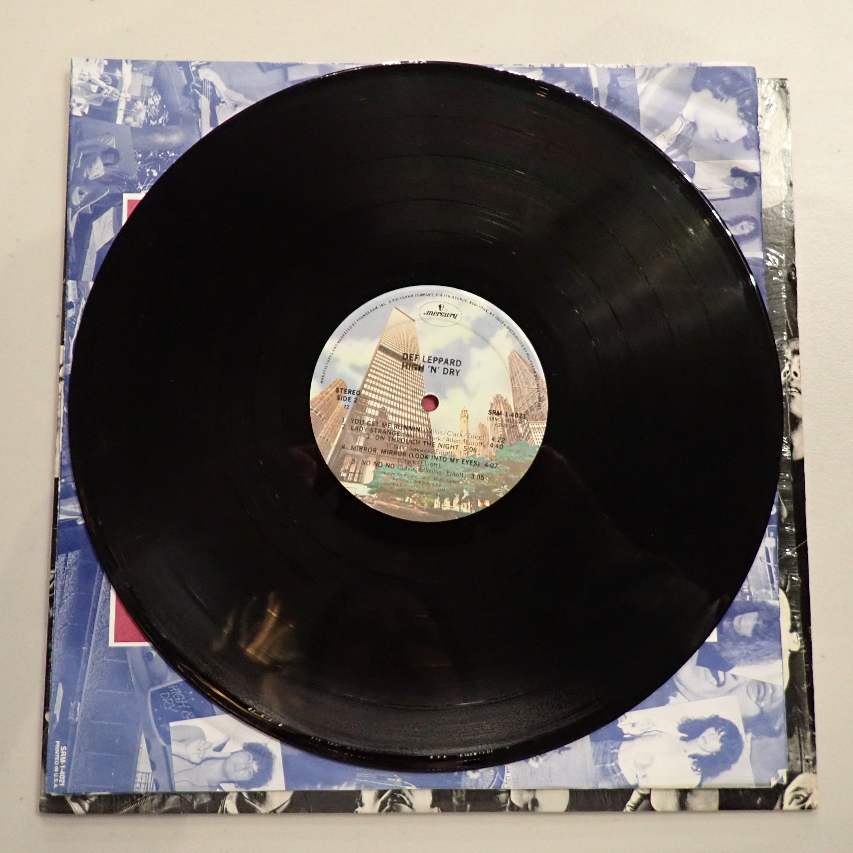 Def Leppard - High 'N' Dry