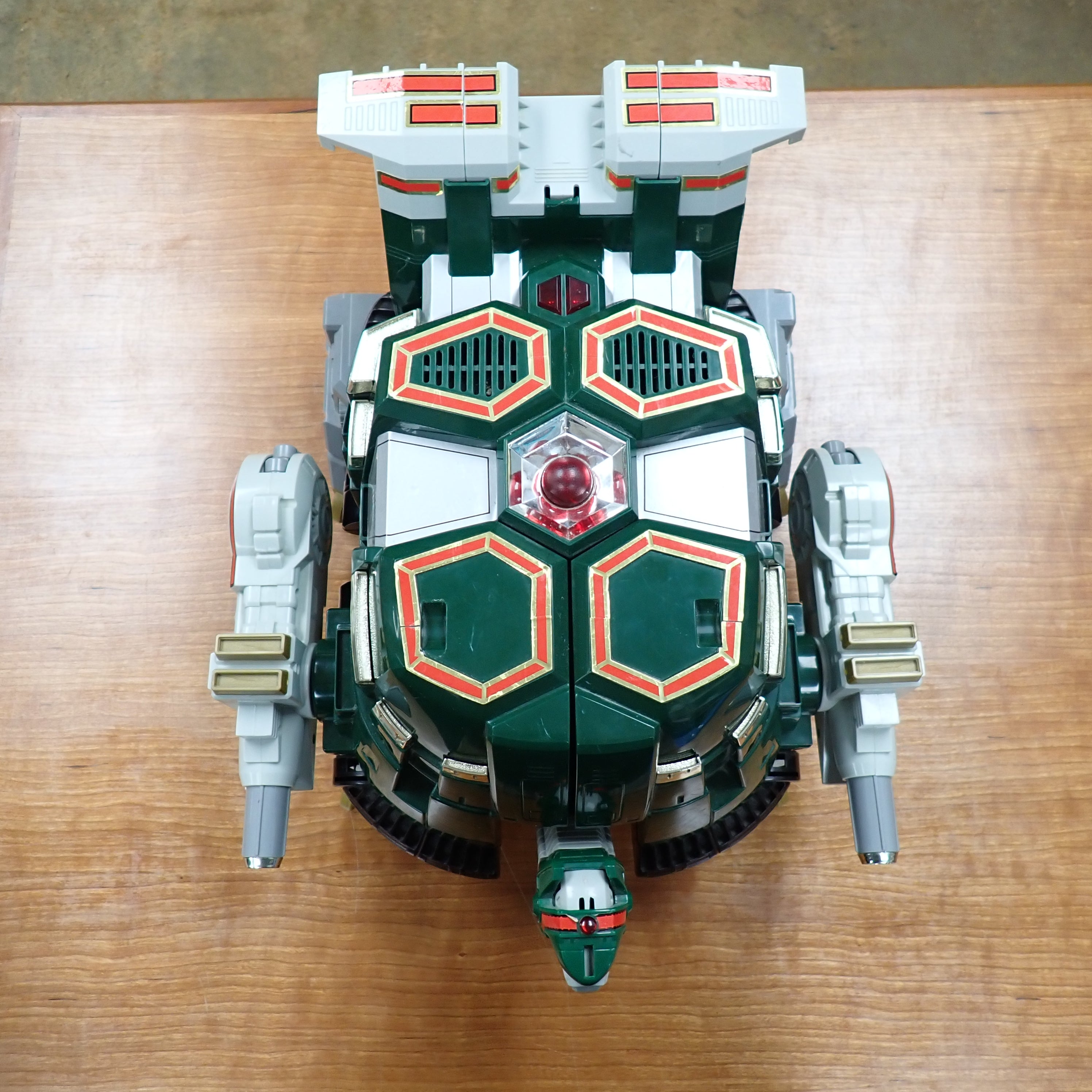 Bandai: Mighty Morphin Power Rangers - Tor the Shuttlezord