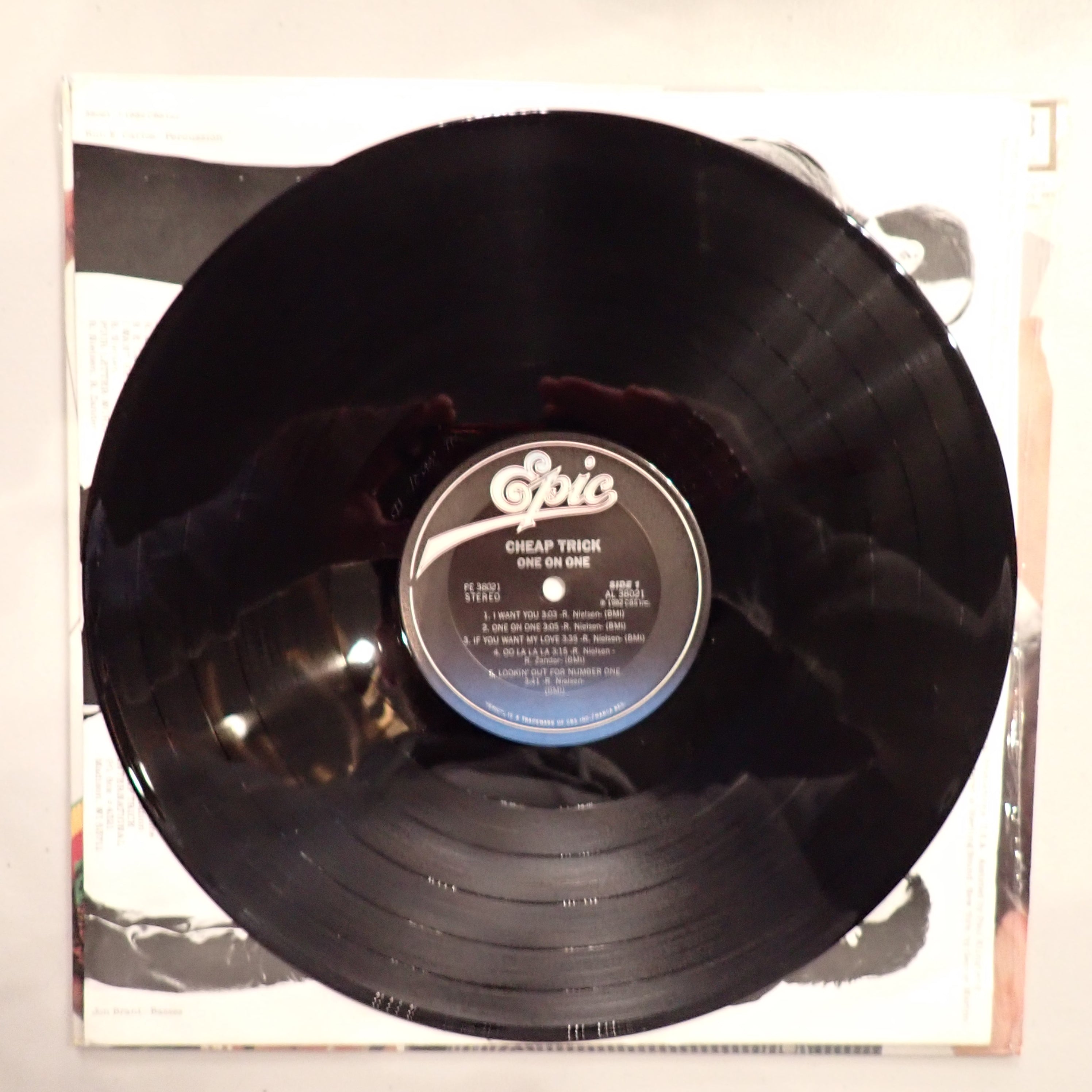 Cheap Trick - One On One