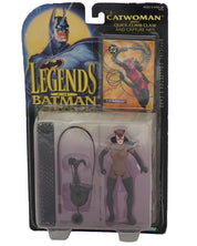 Catwoman with Quick-Climb Claw and Capture Net - Legends of Batman Figure