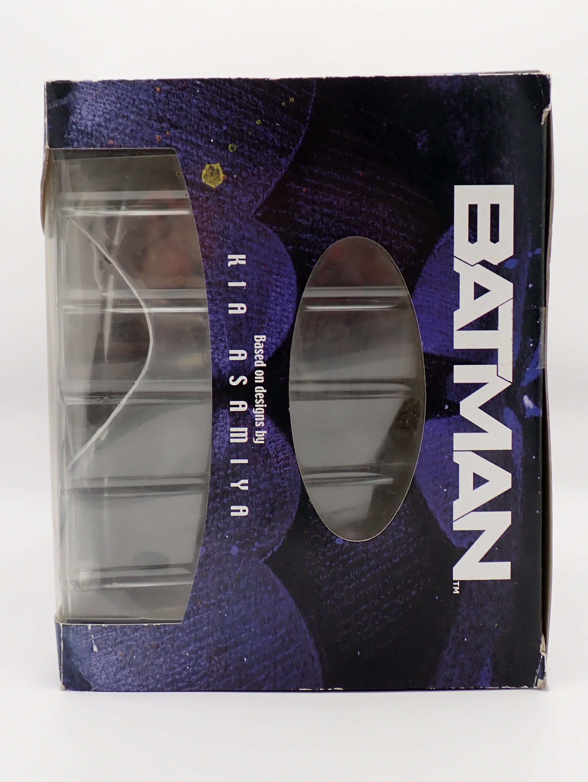 Evil Batman Statue: Based on the  Designs by Asamiya