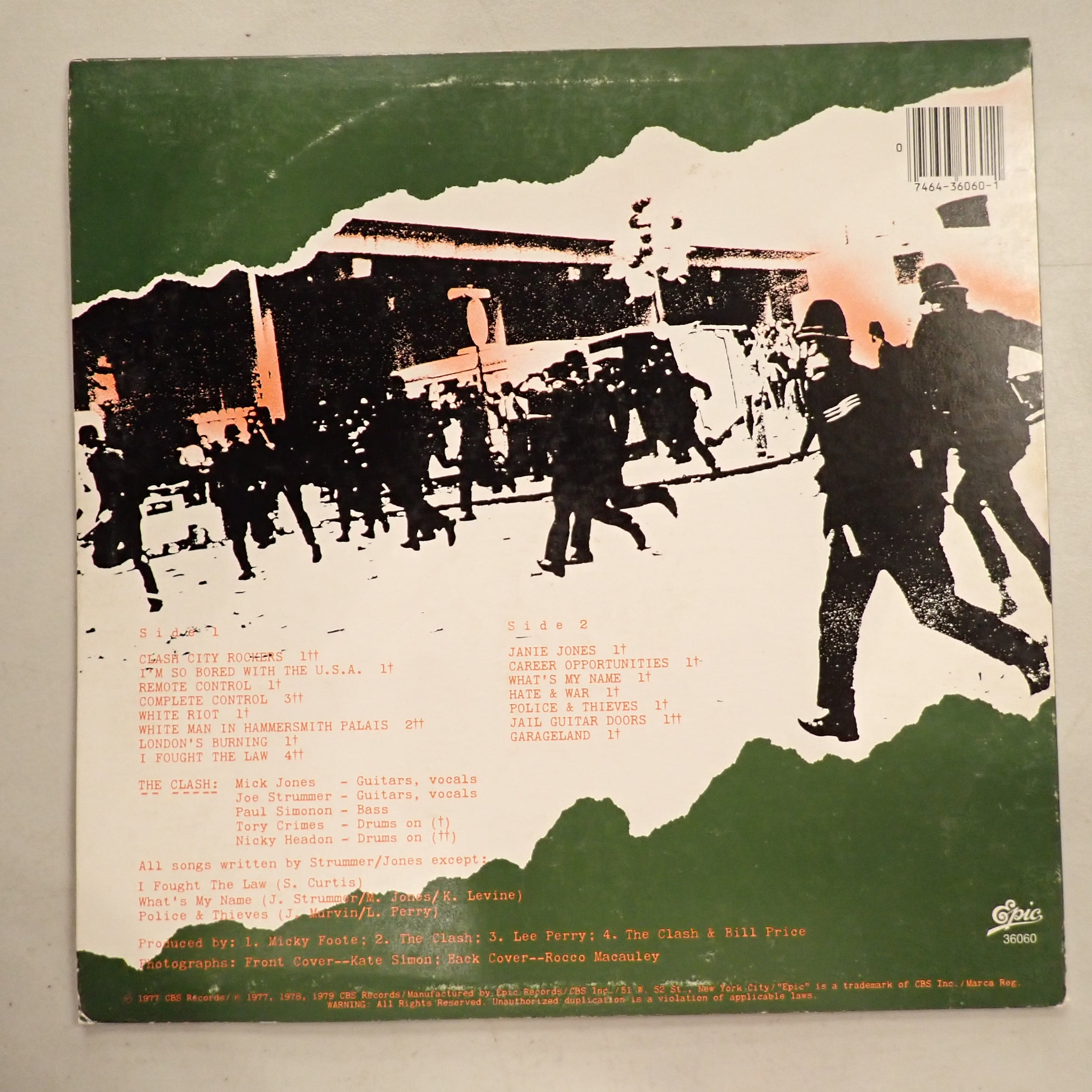 The Clash - The Clash [Vinyl]