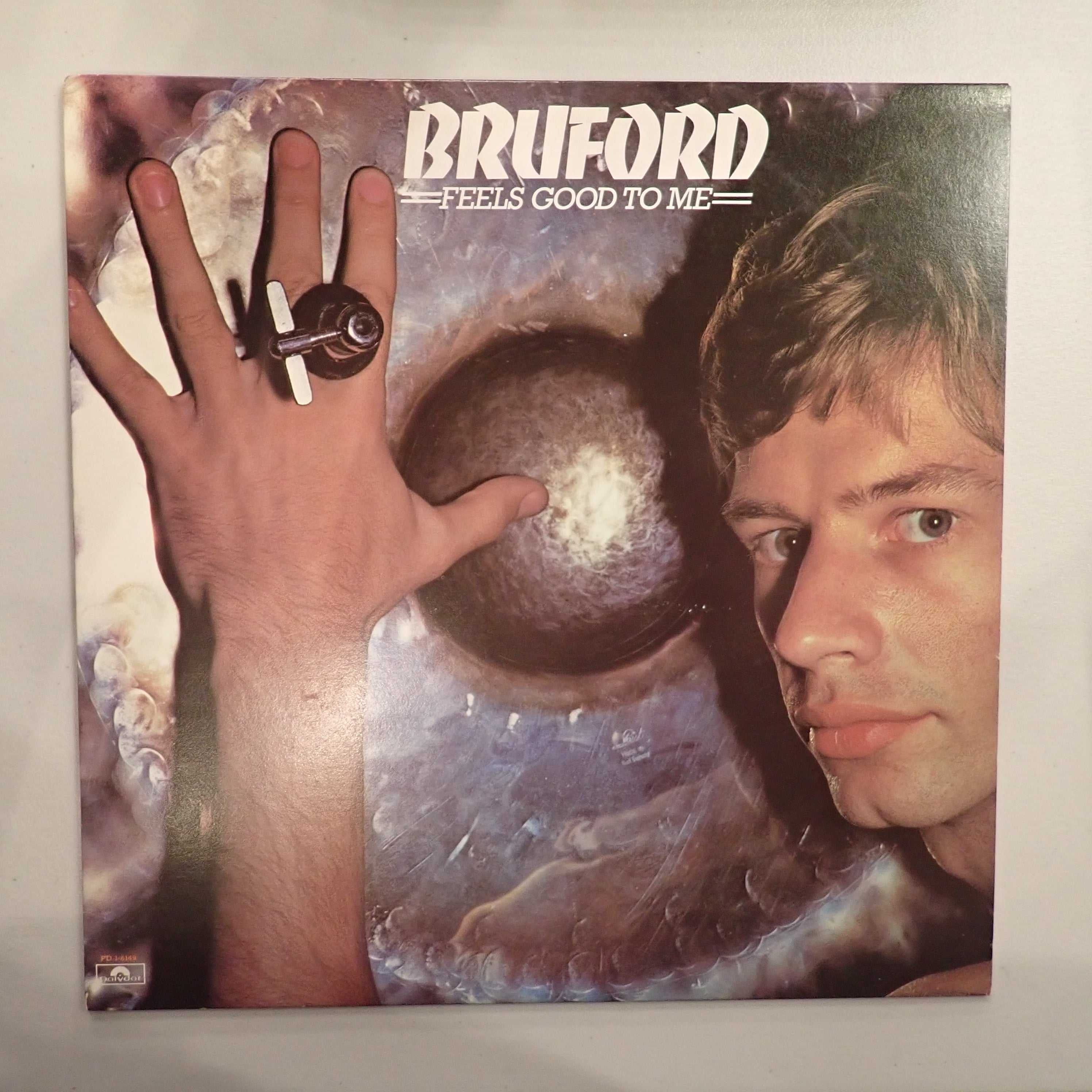 Bruford - Feels Good To Me