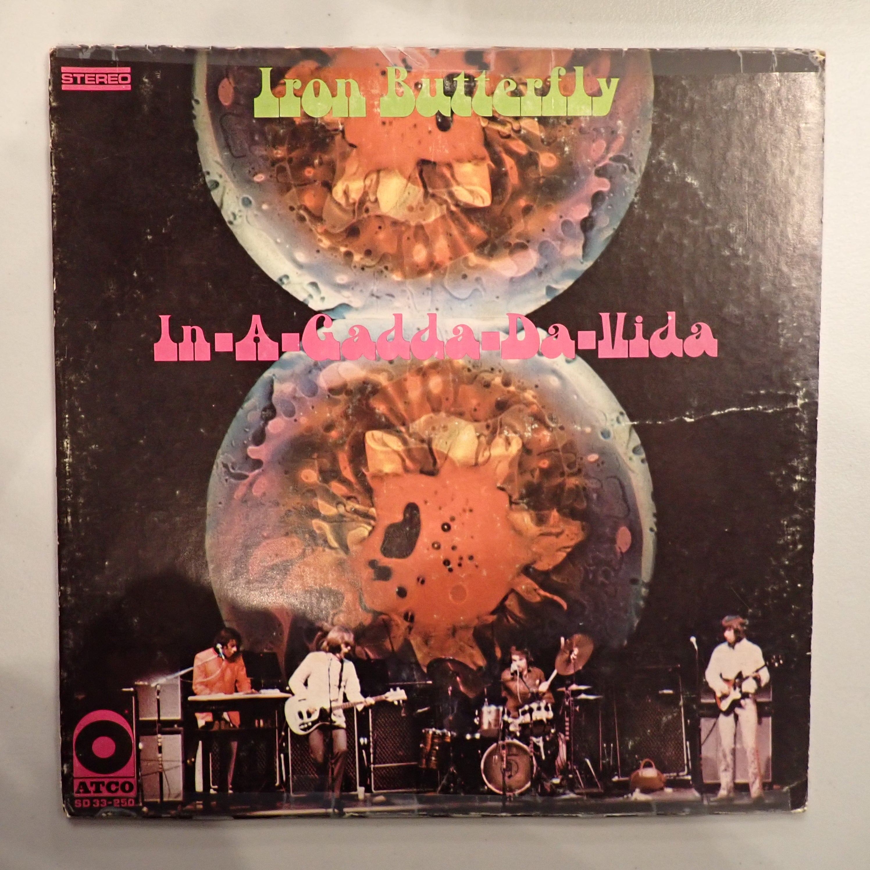 Iron Butterfly - In-A-Gadda-Da-Vida
