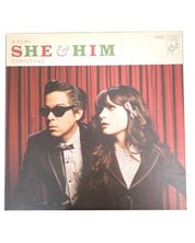 She & Him - A Very She & Him Christmas - Vinyl
