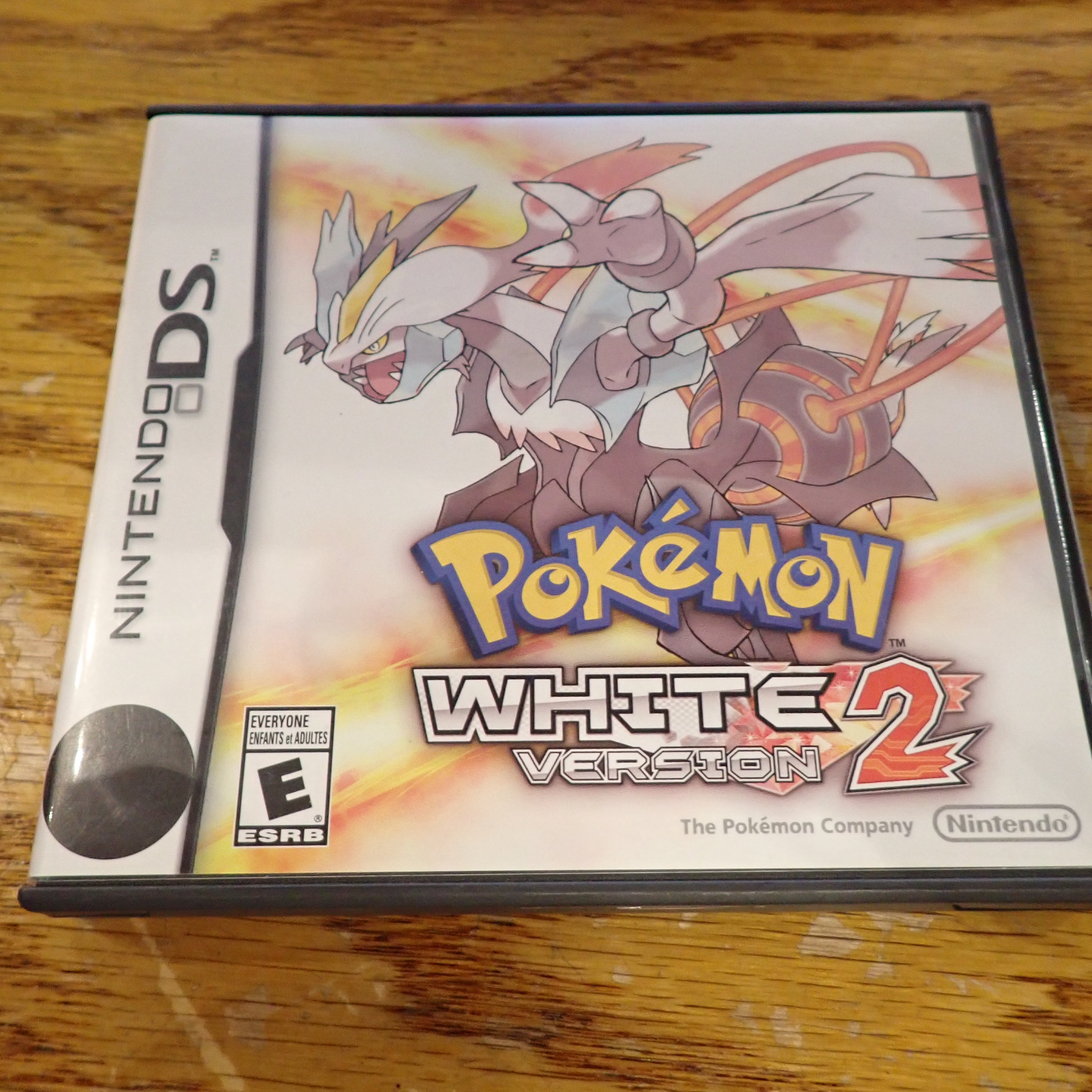 Pokemon White Version 2 - DS