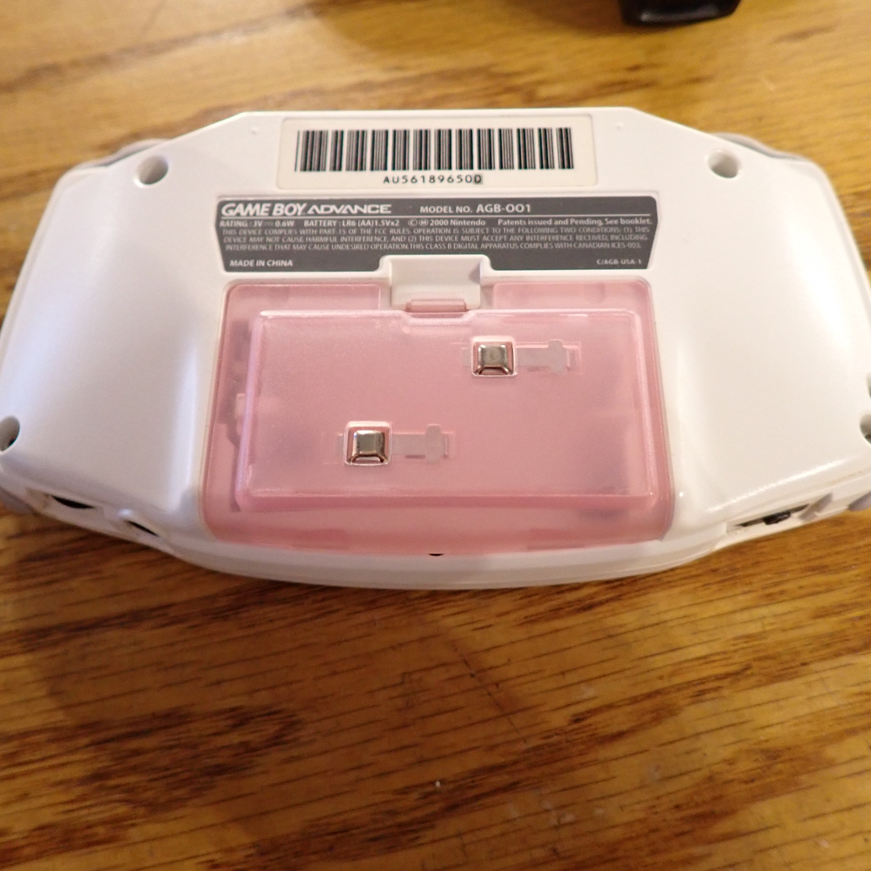 GameBoy Advanced - White