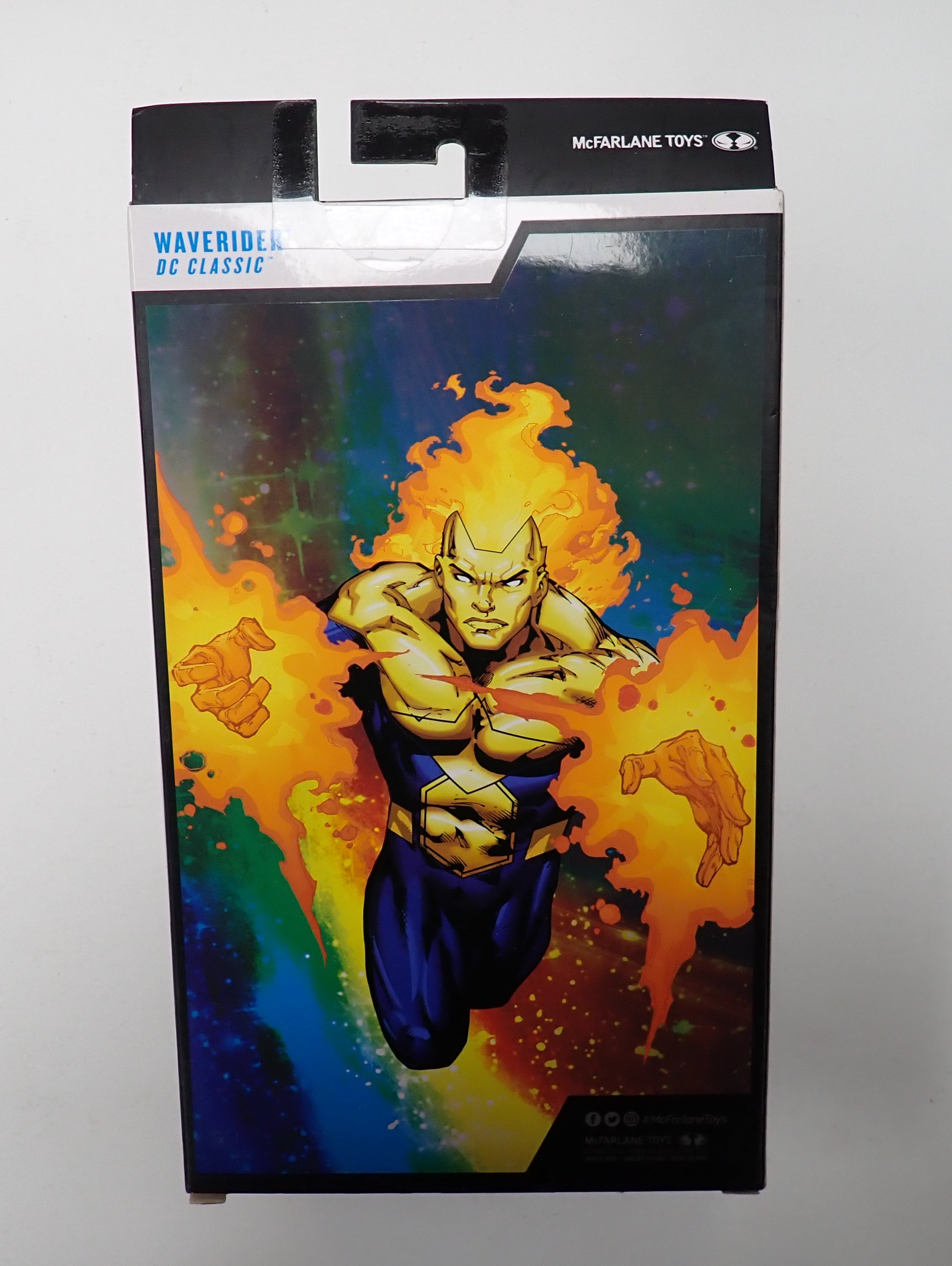 DC Multiverse: Waverider